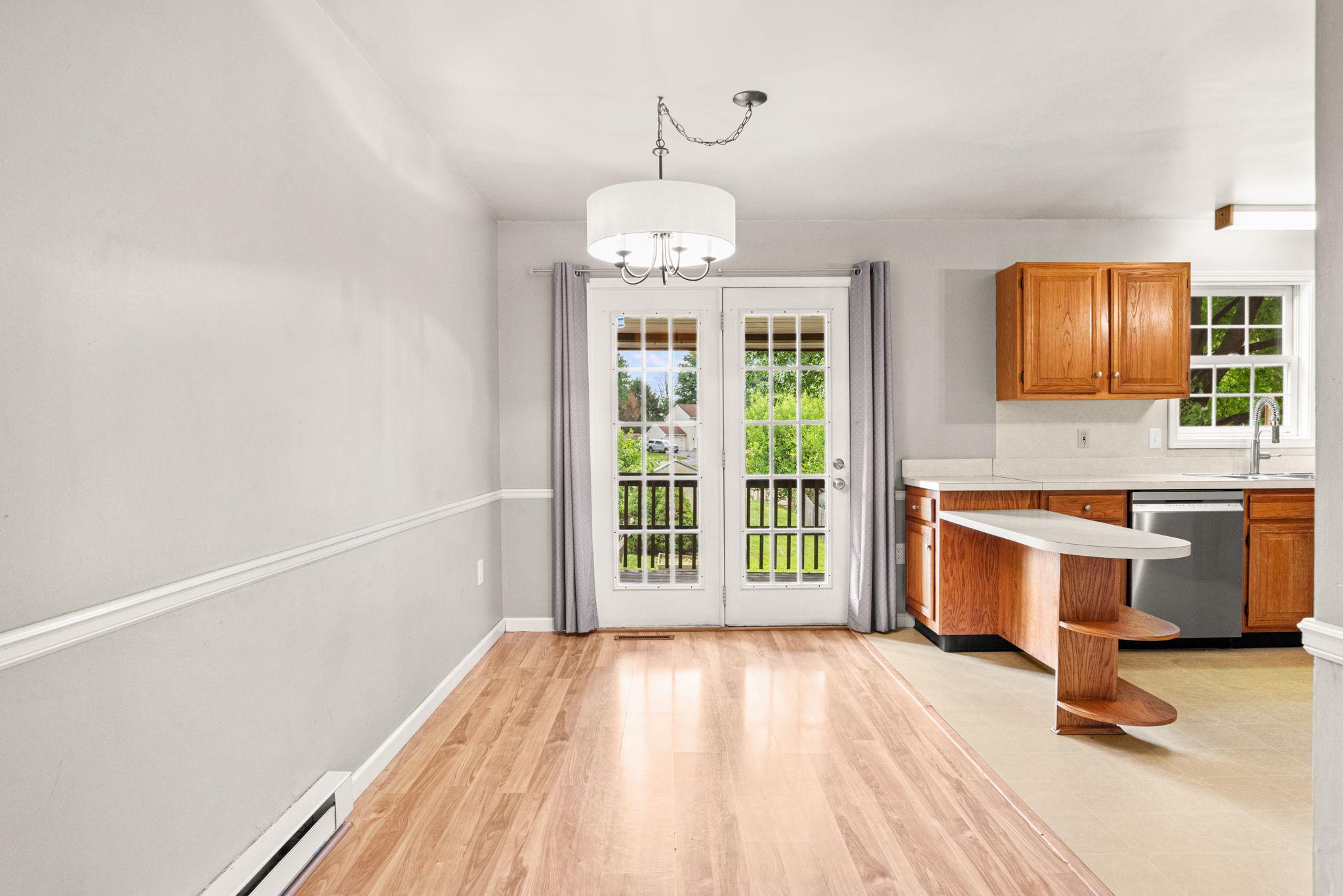 FOXCHASE - Residential
