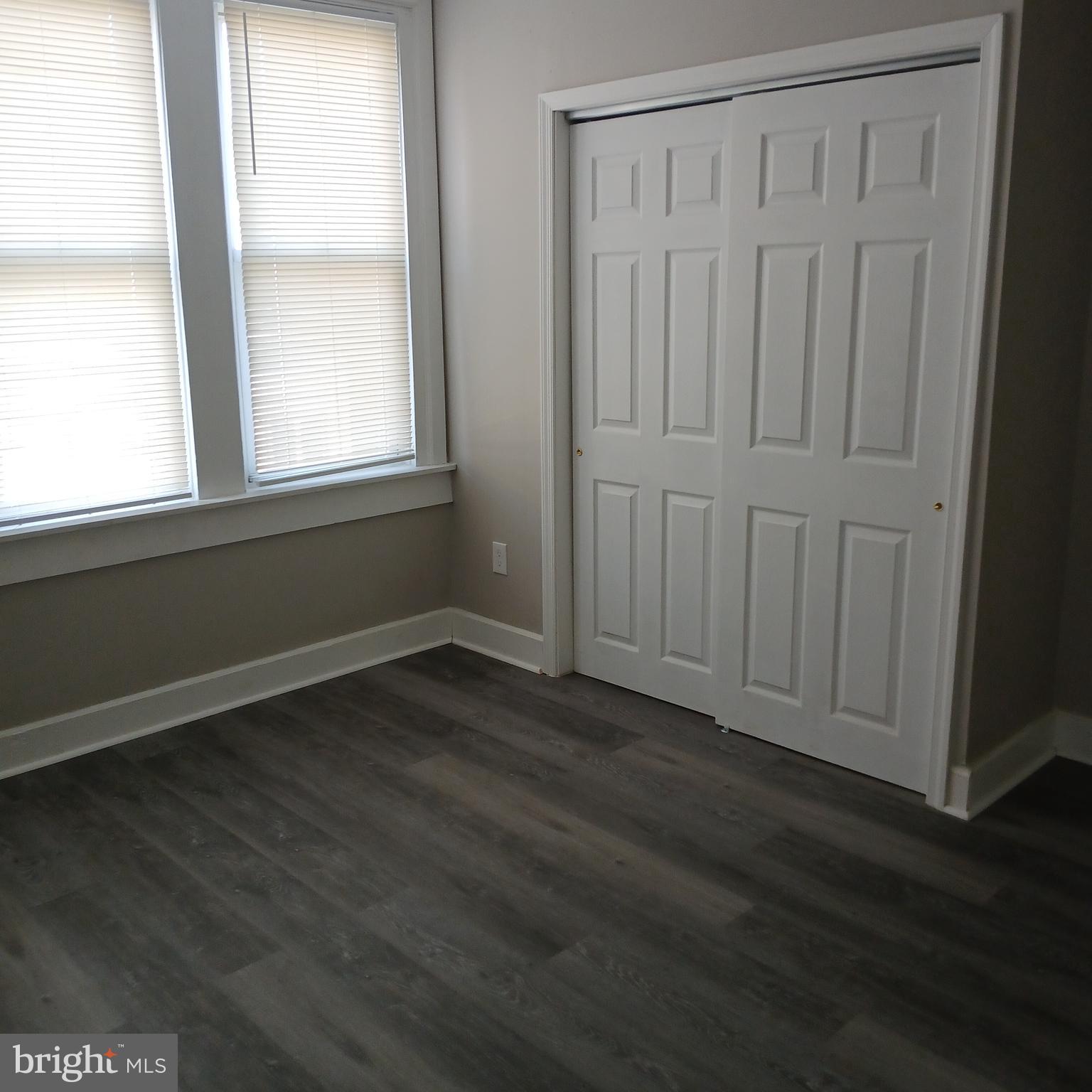 PORT RICHMOND - Residential