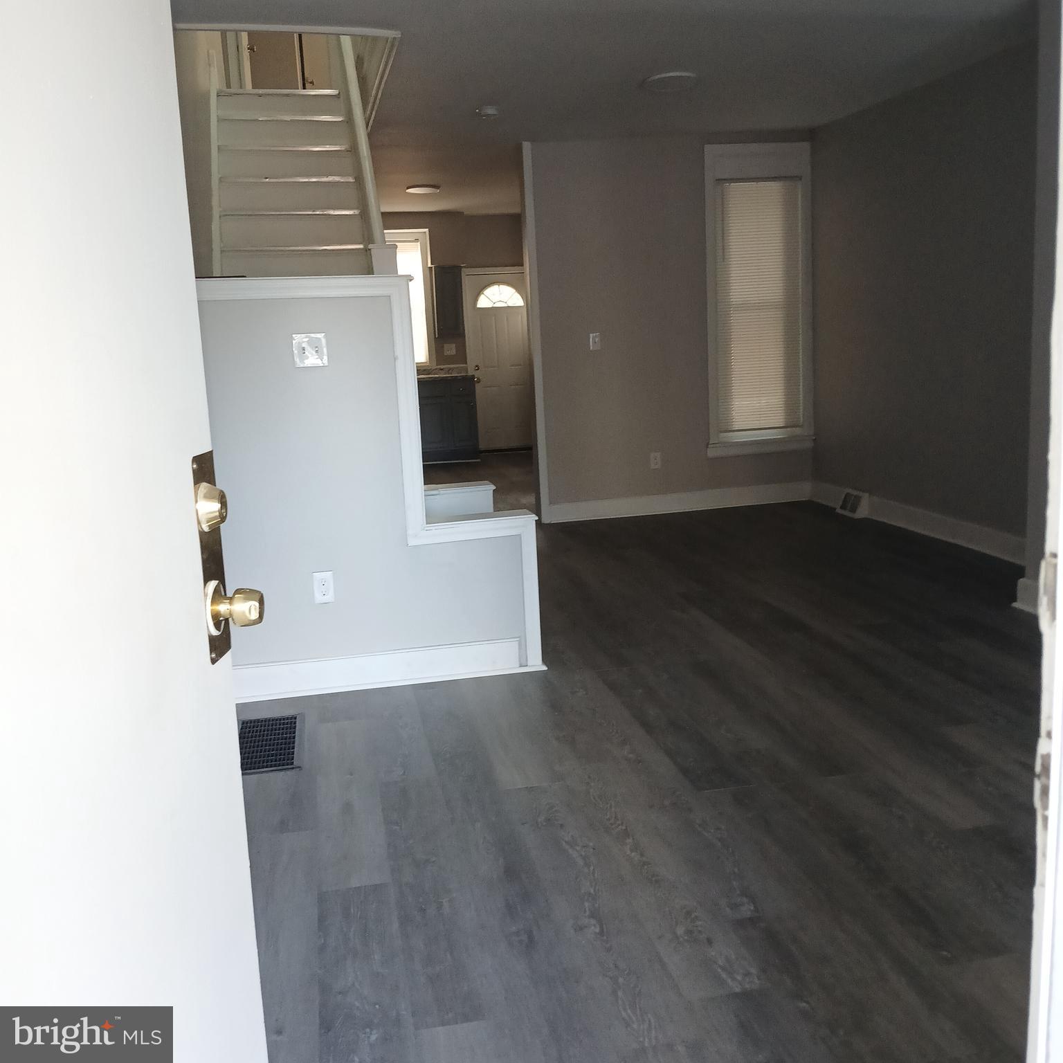 PORT RICHMOND - Residential