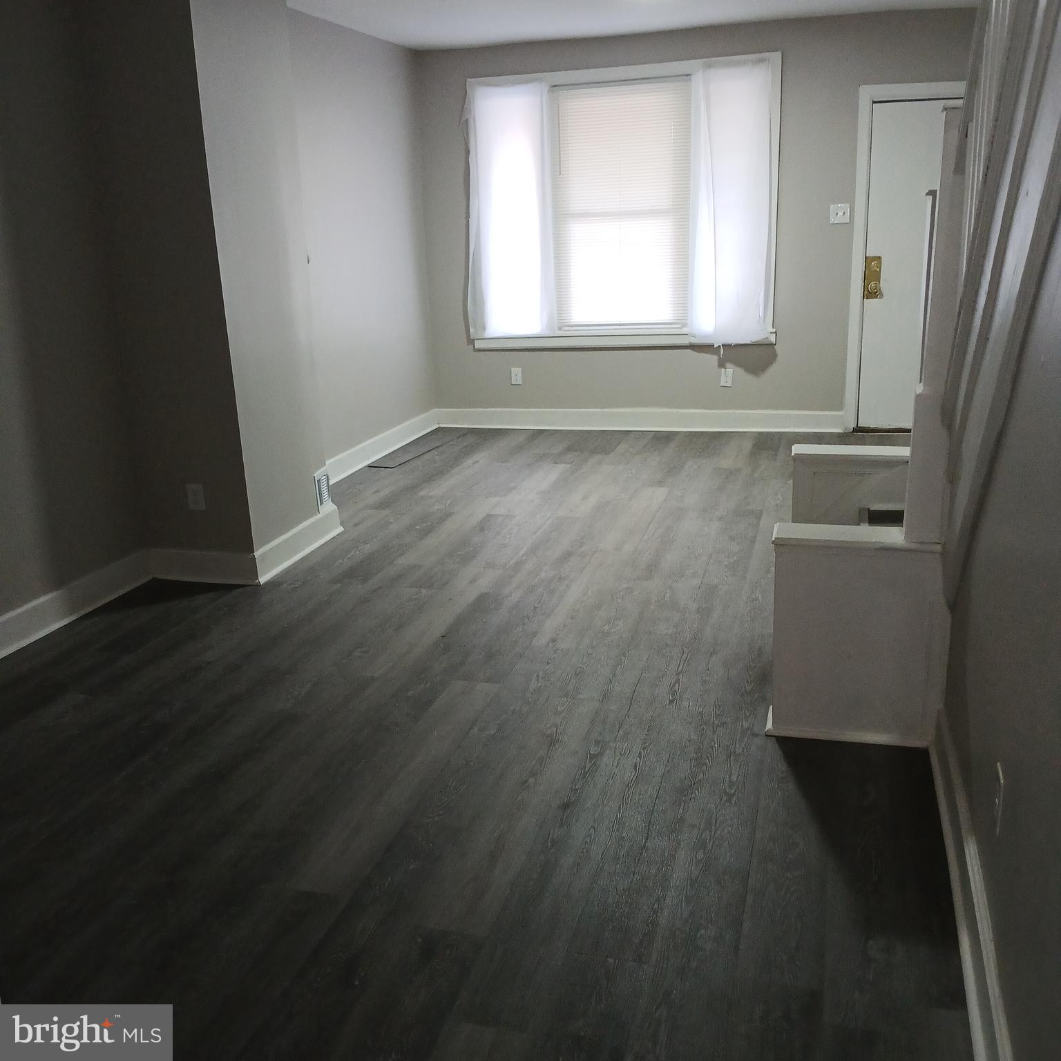 PORT RICHMOND - Residential
