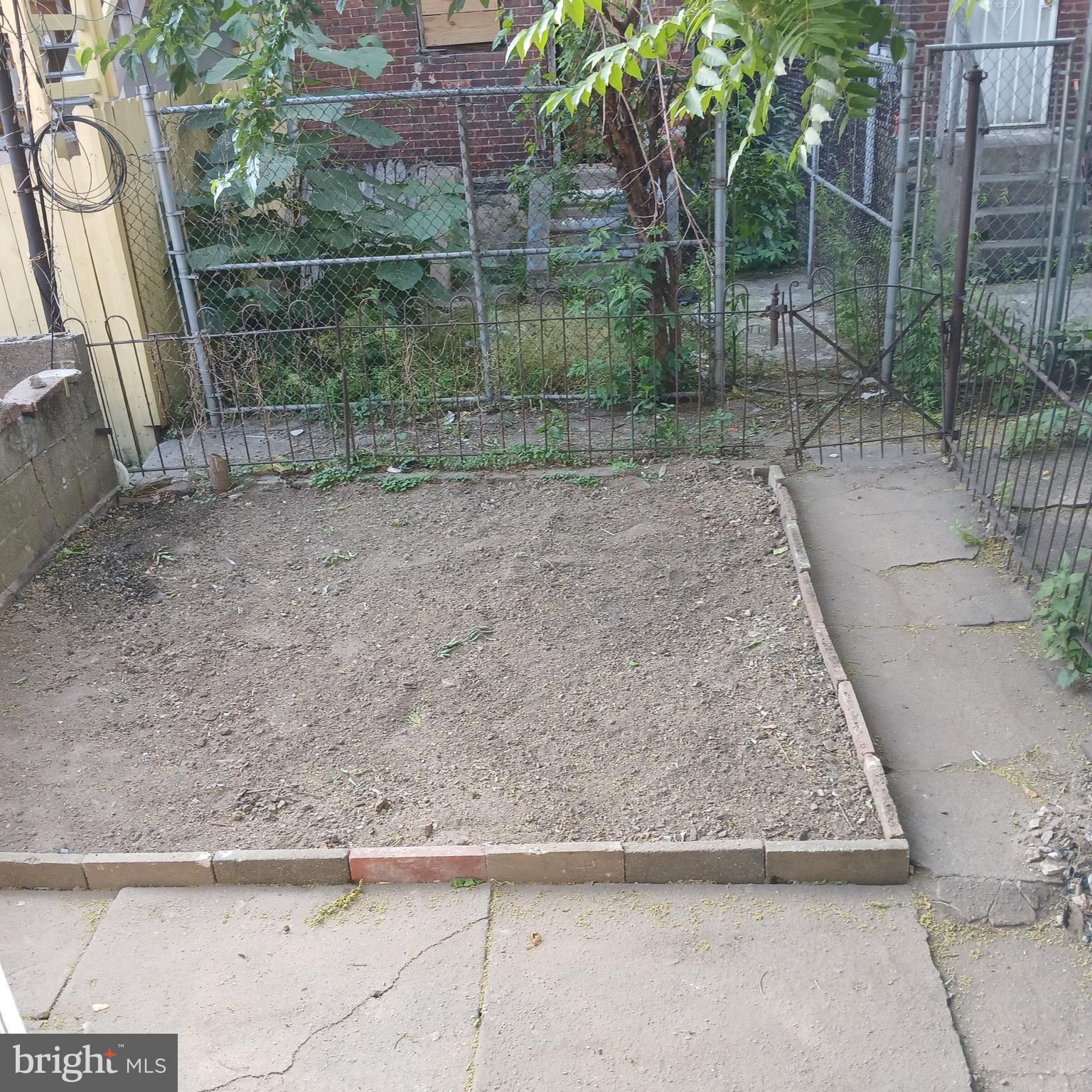 PORT RICHMOND - Residential
