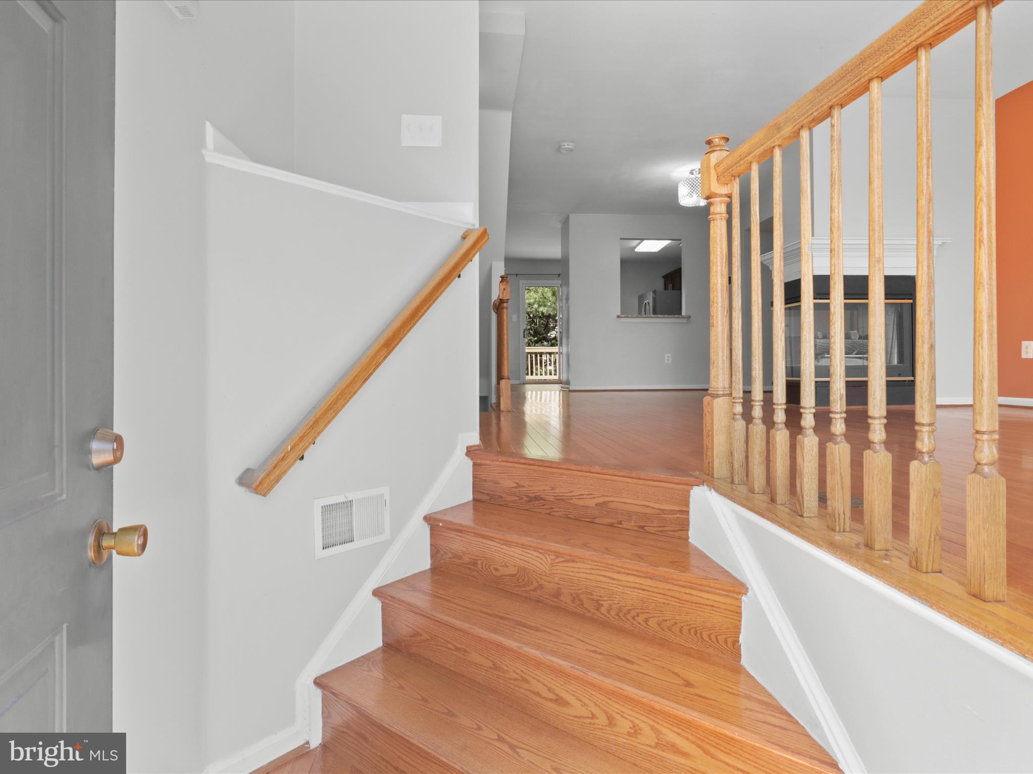 MCNAIR FARMS LANDBAY 11 - Residential