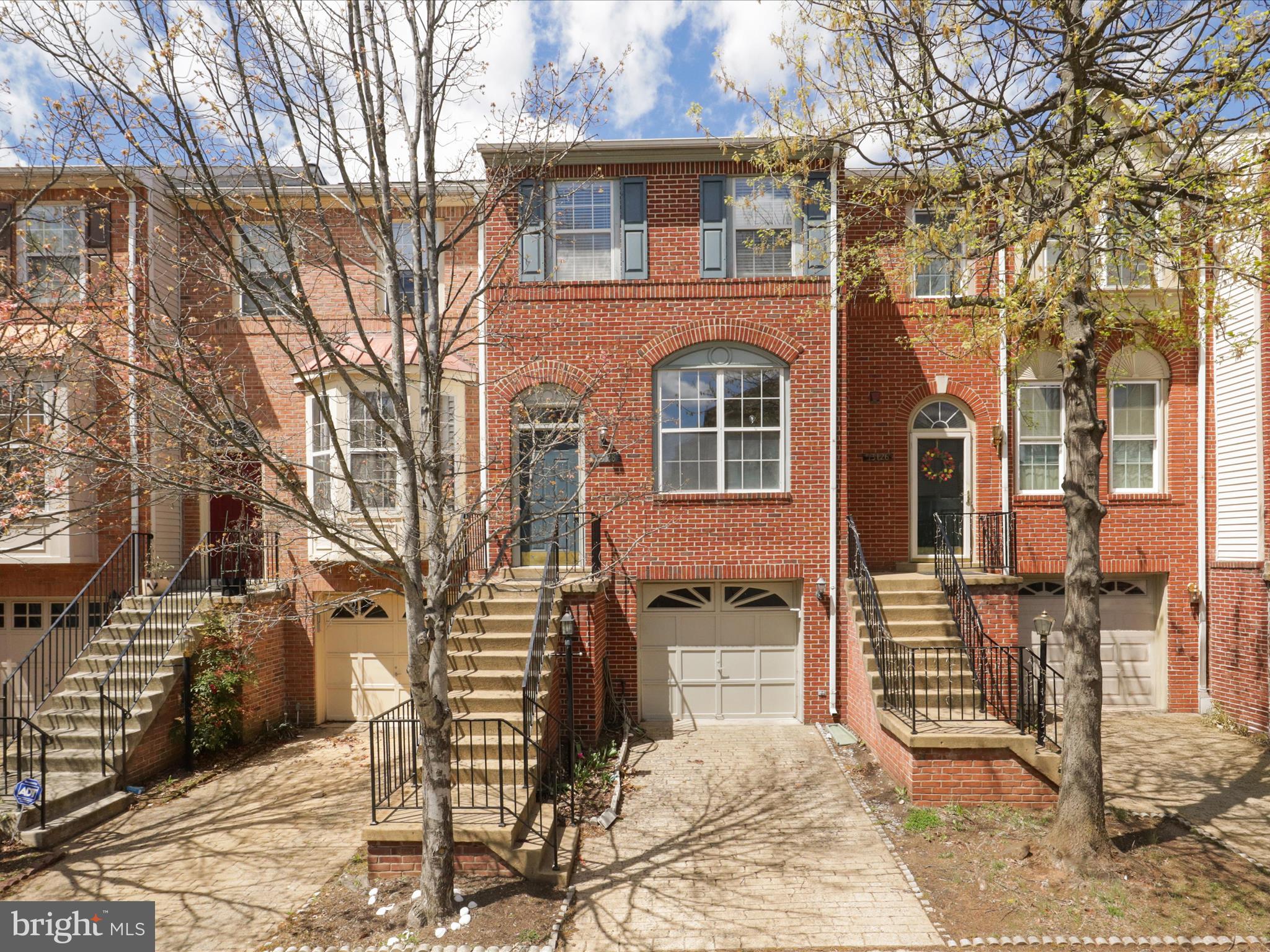 MCNAIR FARMS LANDBAY 11 - Residential