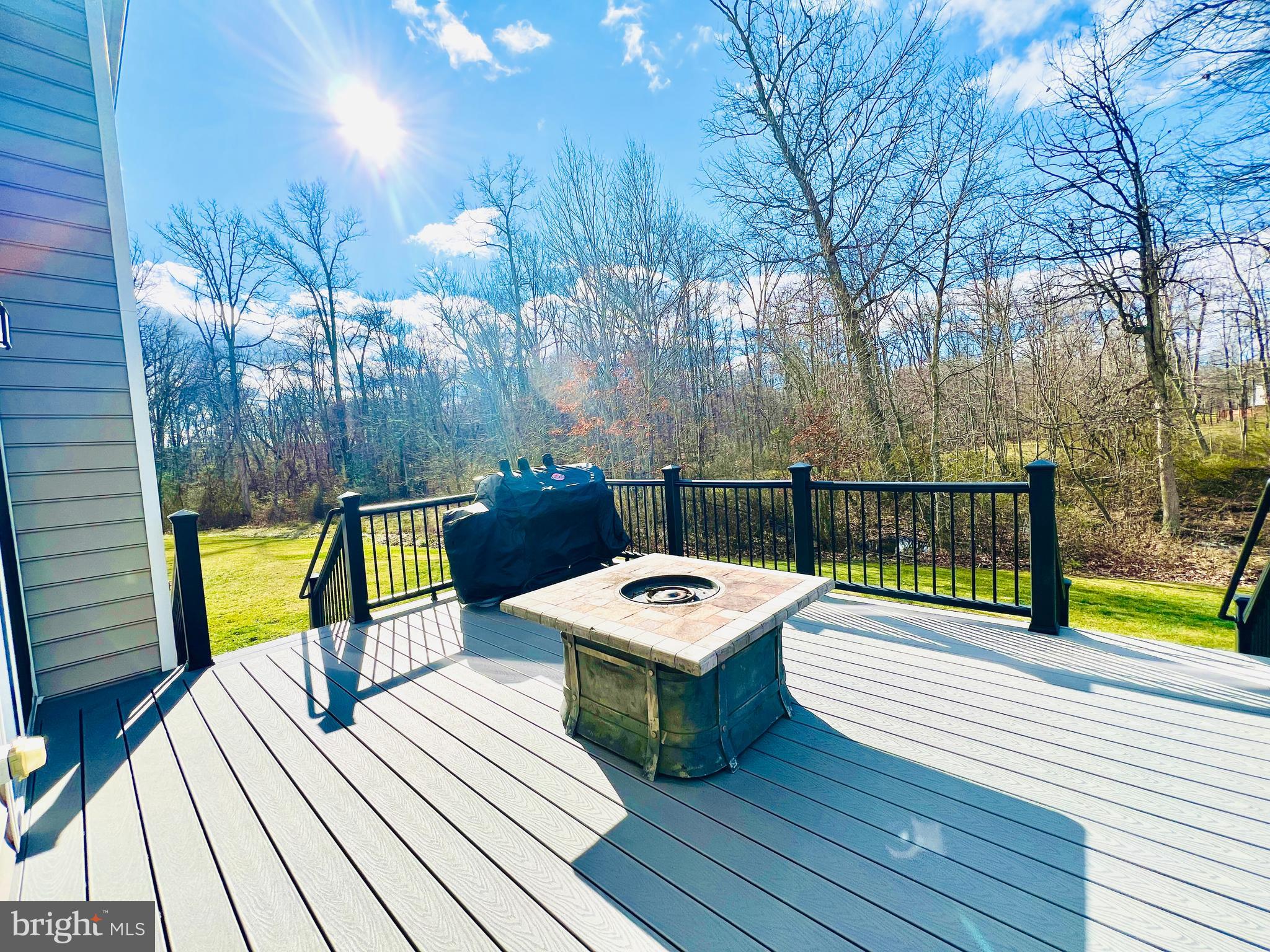 TANGLEWOOD - Residential