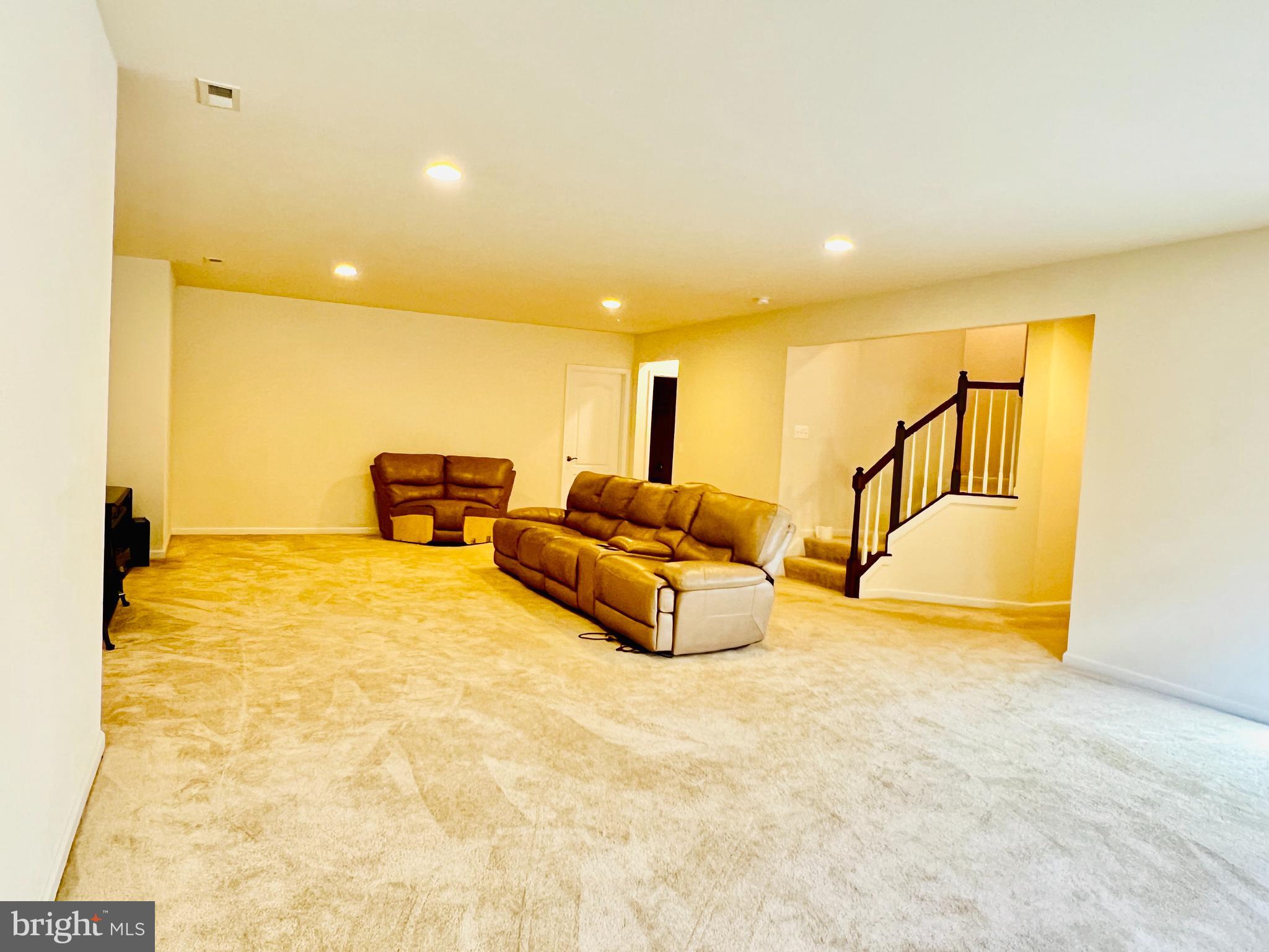 TANGLEWOOD - Residential