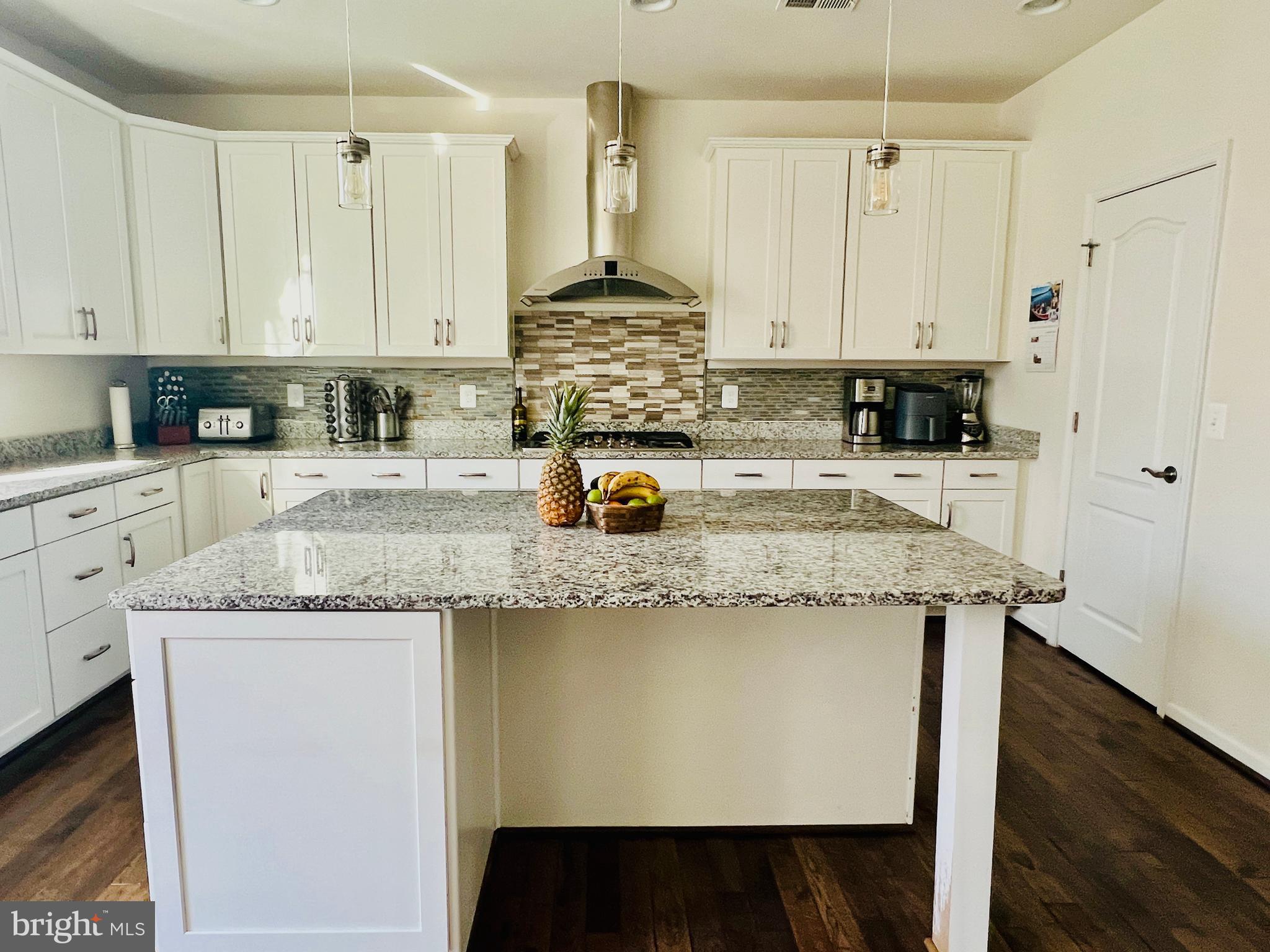 TANGLEWOOD - Residential