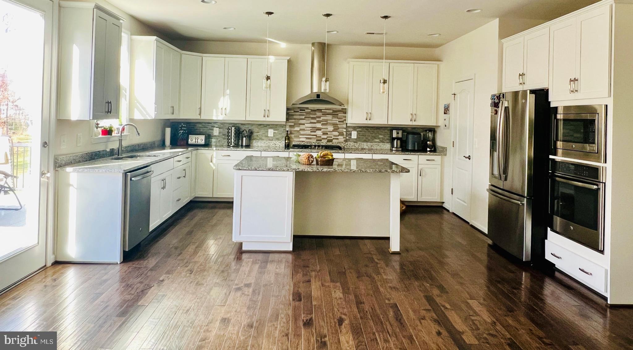 TANGLEWOOD - Residential