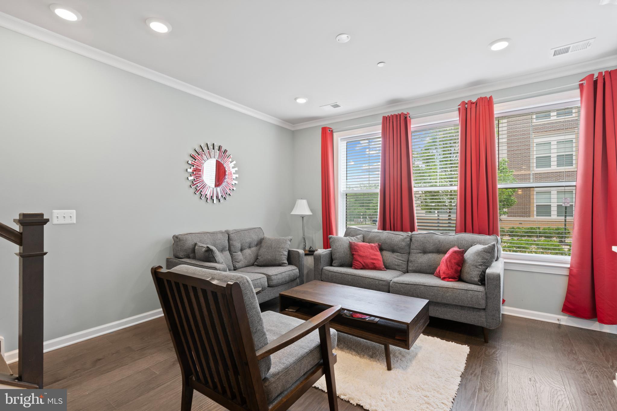 KINCORA - Residential