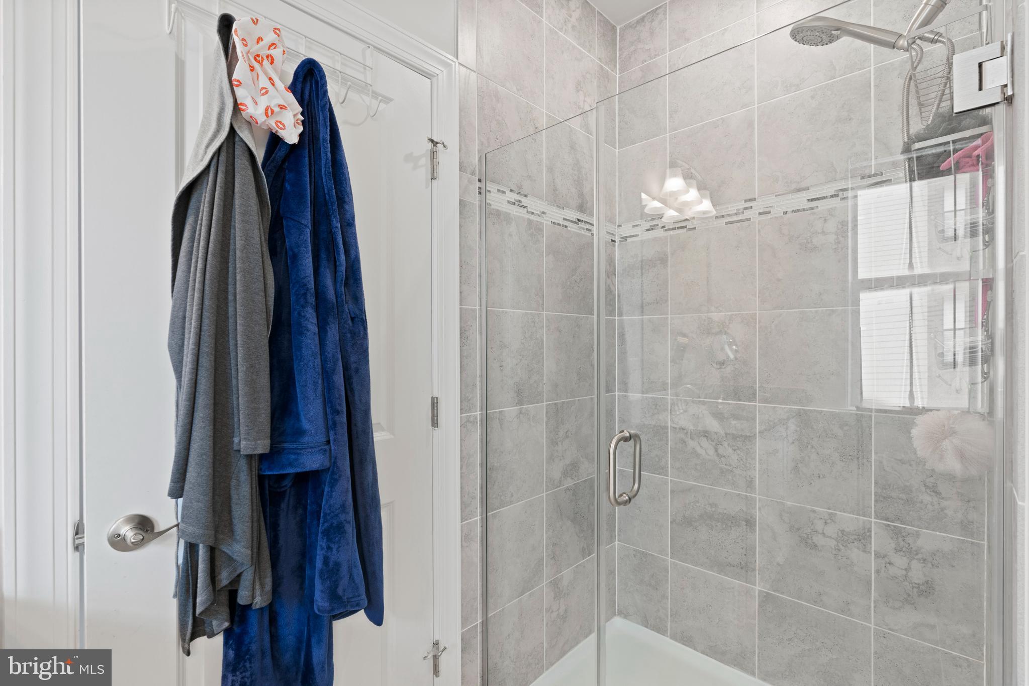 KINCORA - Residential