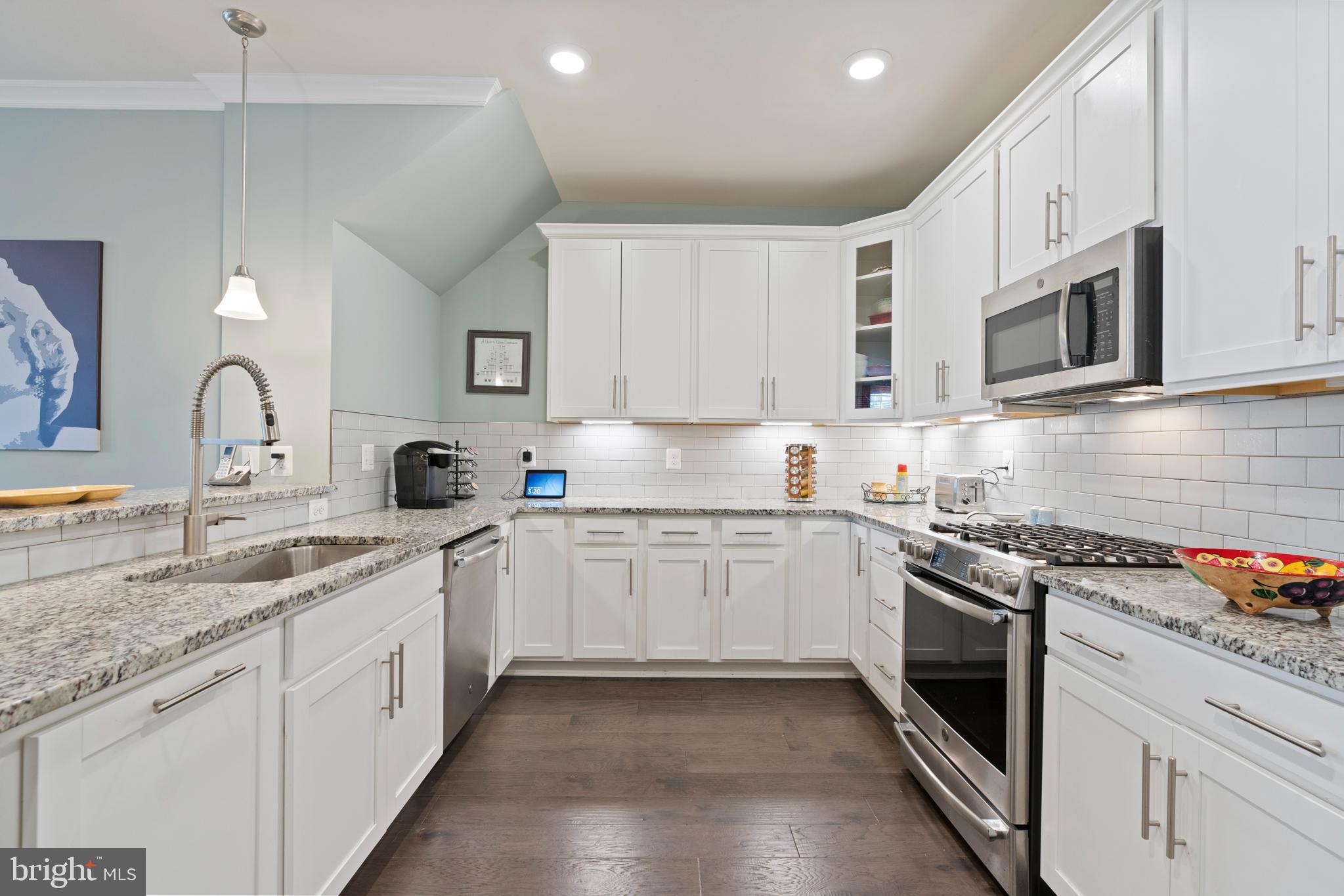KINCORA - Residential