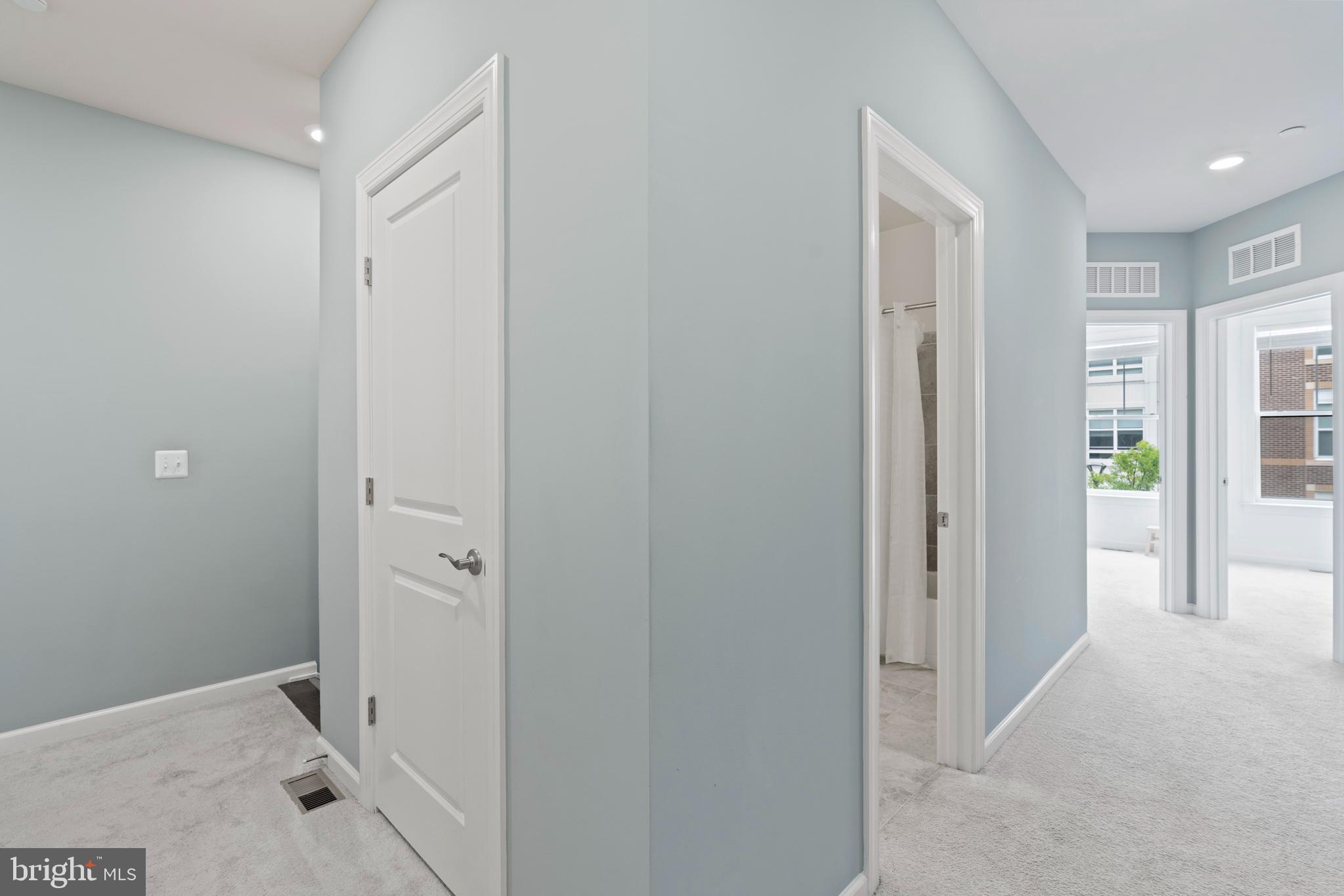KINCORA - Residential