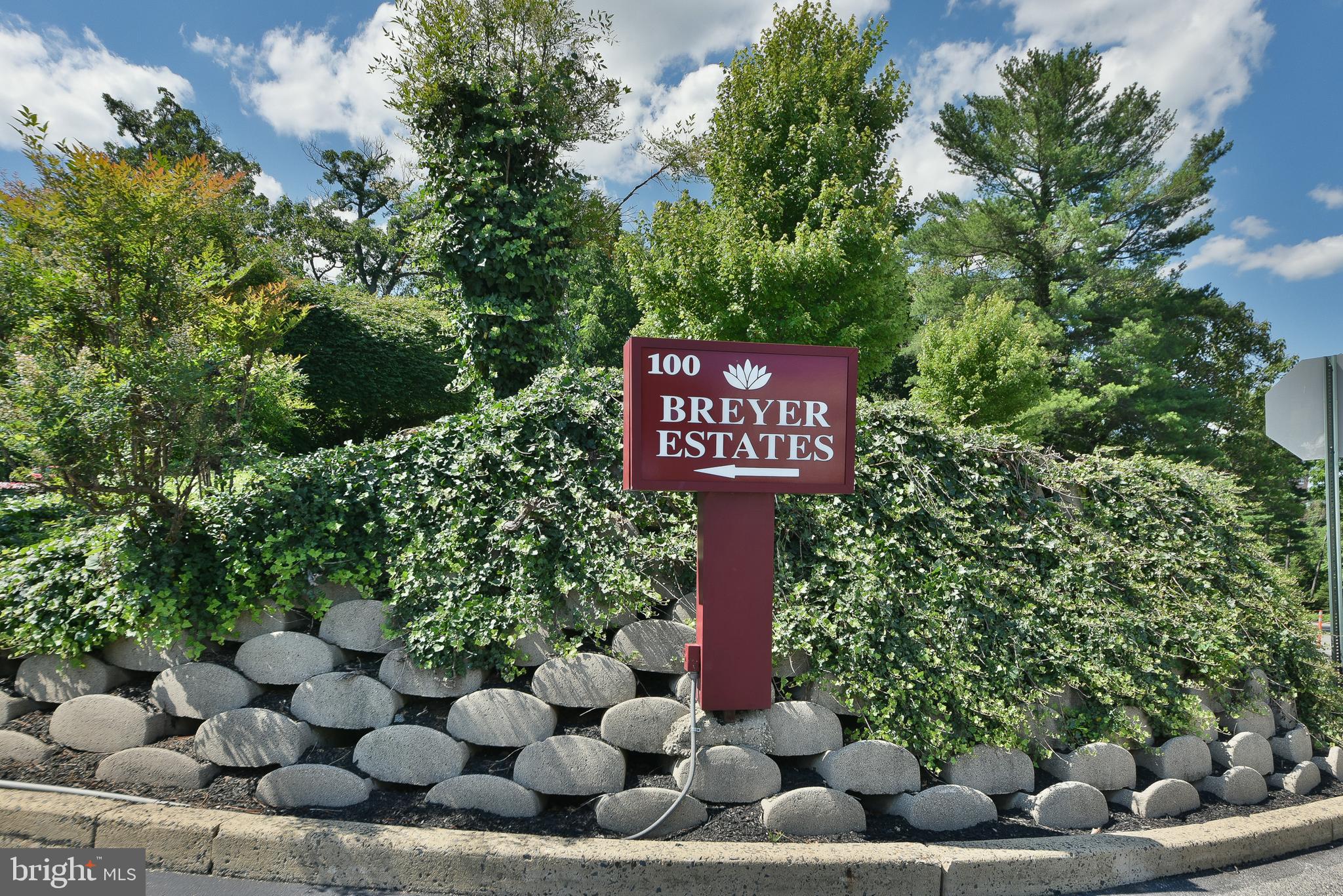 BREYER ESTATES - Residential