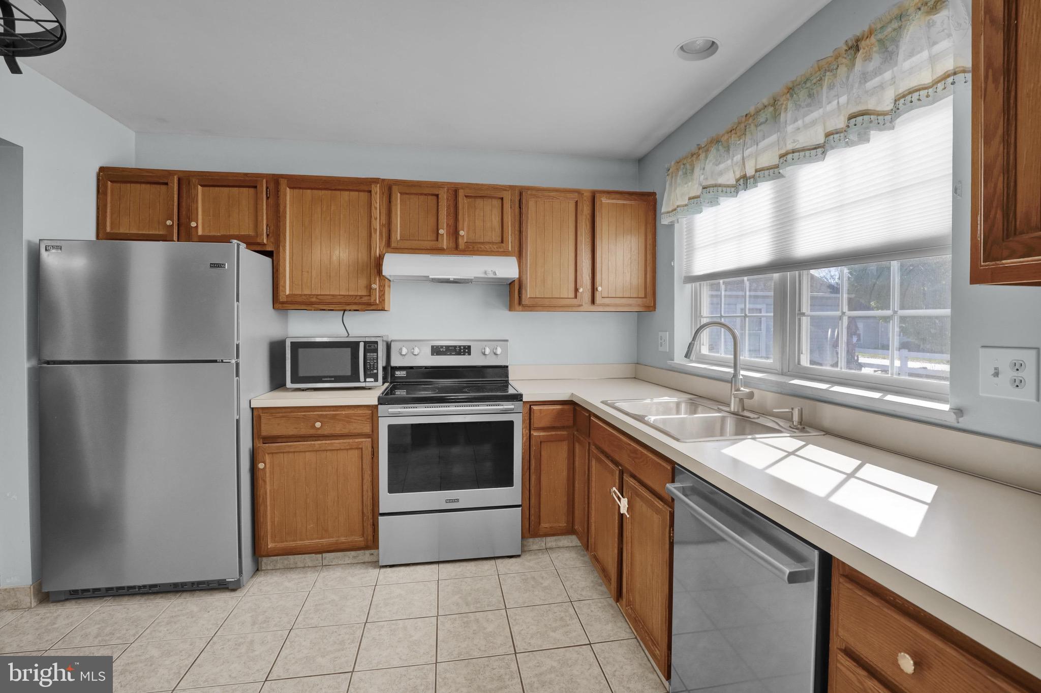 ROCKLEDGE - Residential