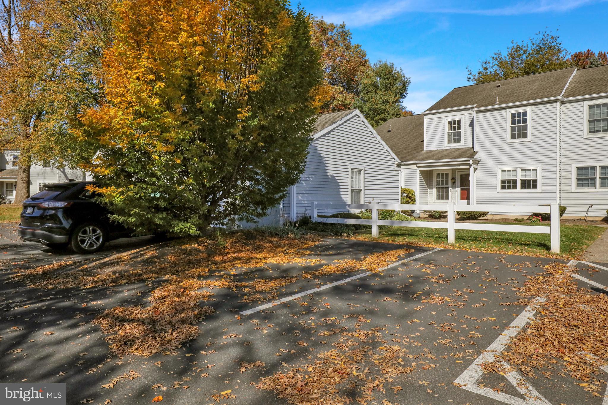 ROCKLEDGE - Residential