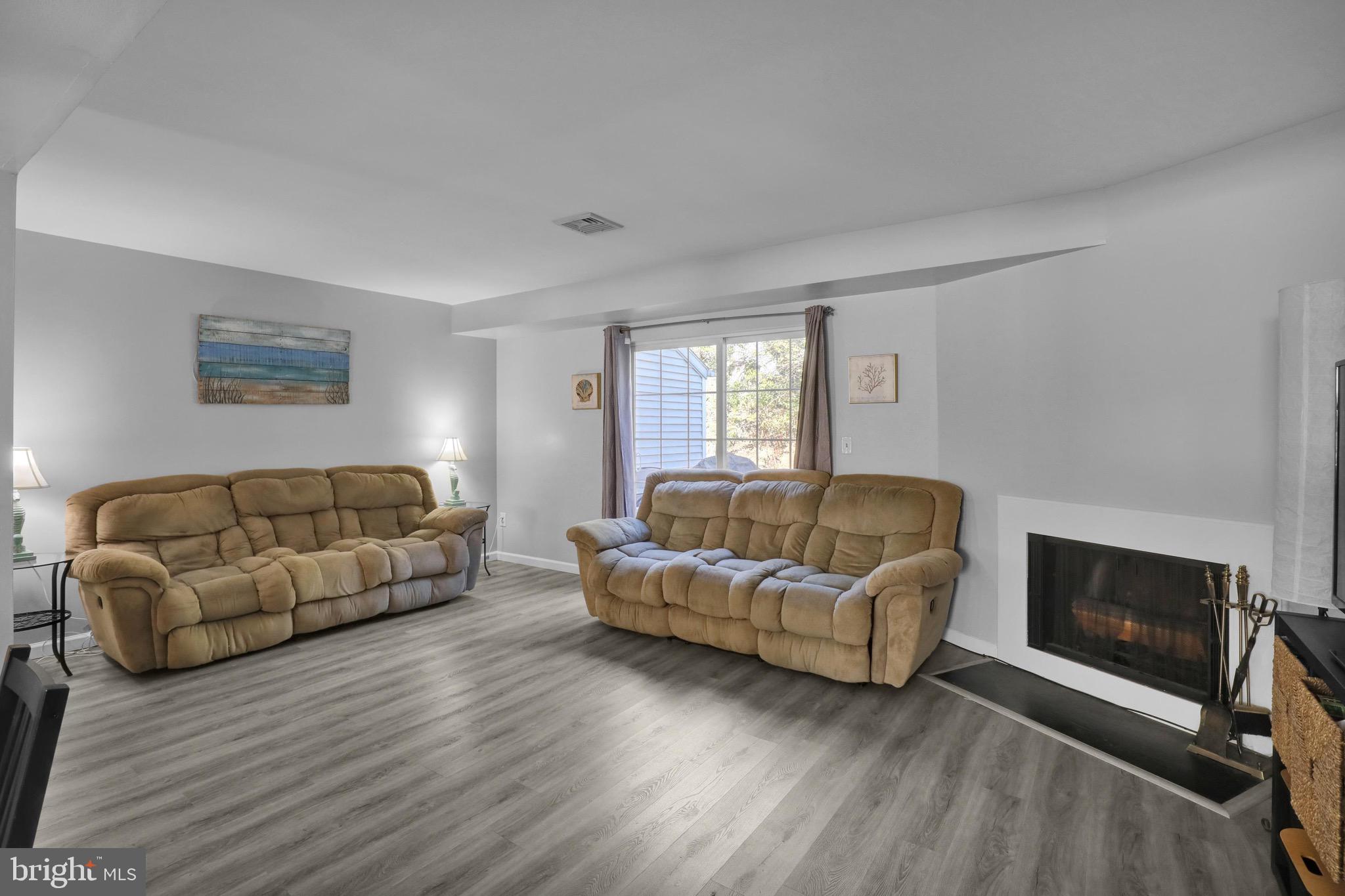 ROCKLEDGE - Residential