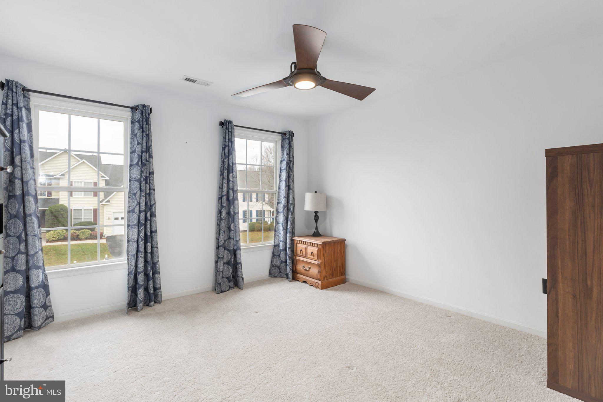 SALEM FIELDS - Residential