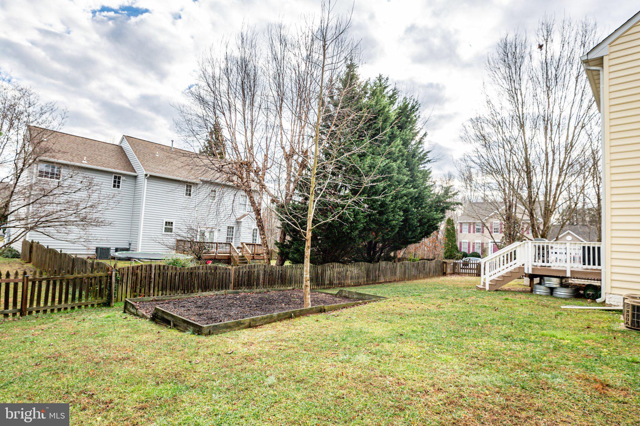SALEM FIELDS - Residential
