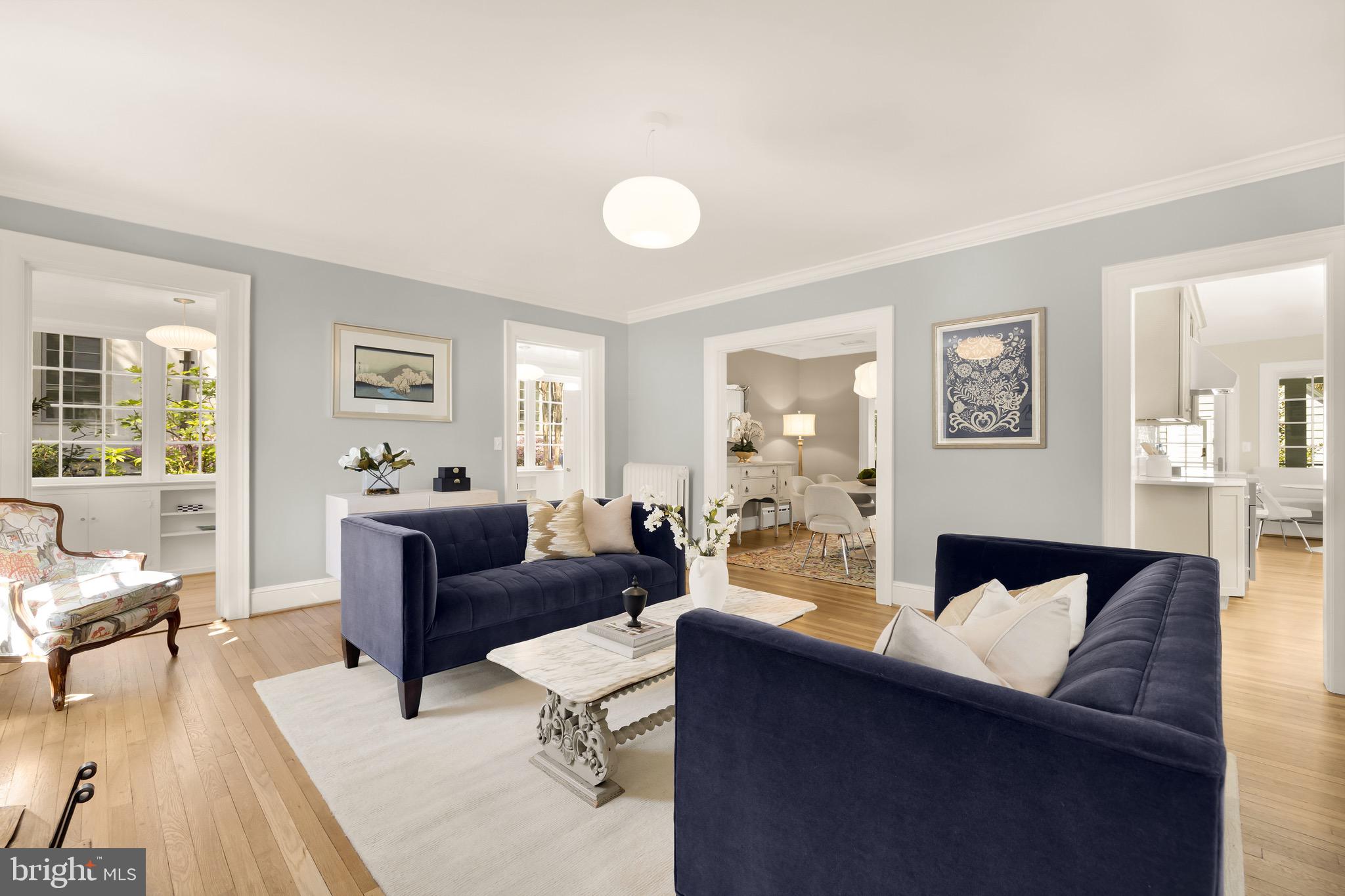 CHEVY CHASE VILLAGE - Residential