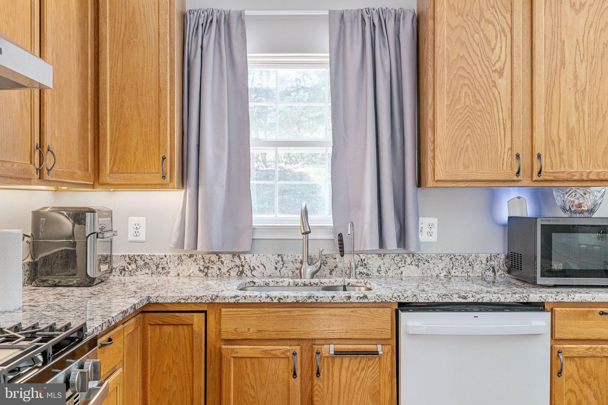 GUNSTON SQUARE - Residential