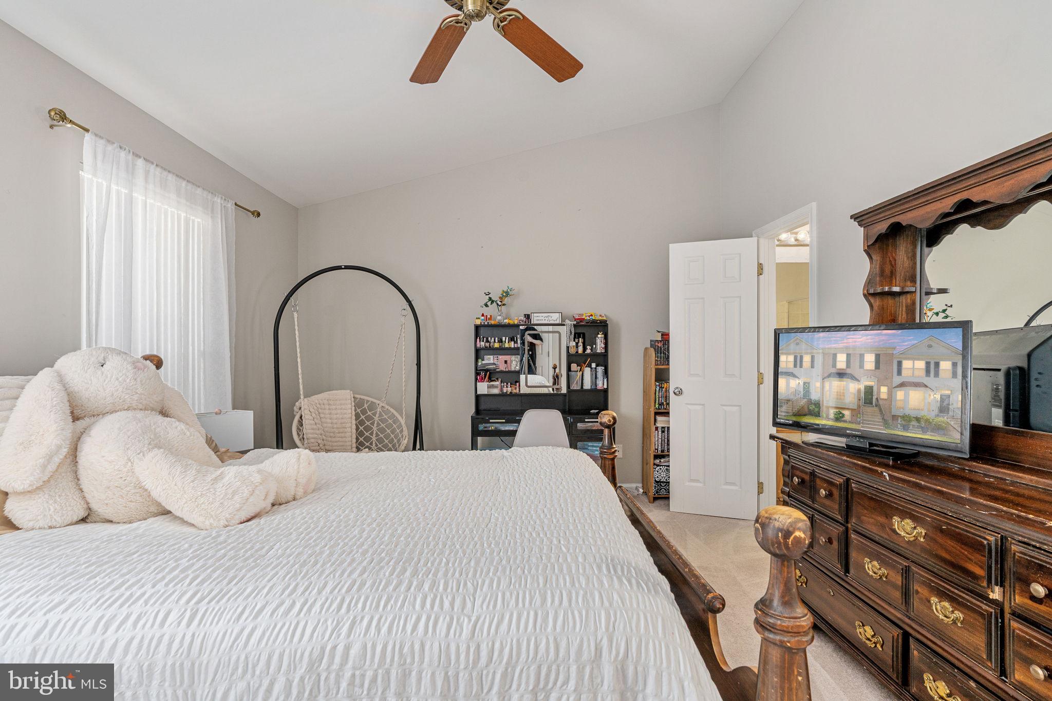 GUNSTON SQUARE - Residential
