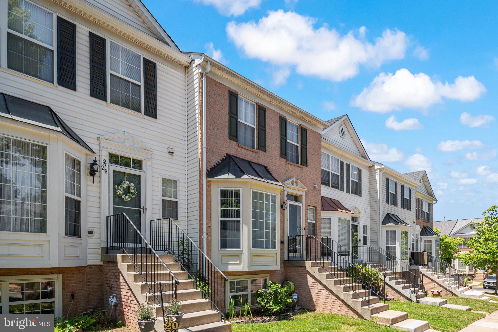 GUNSTON SQUARE - Residential