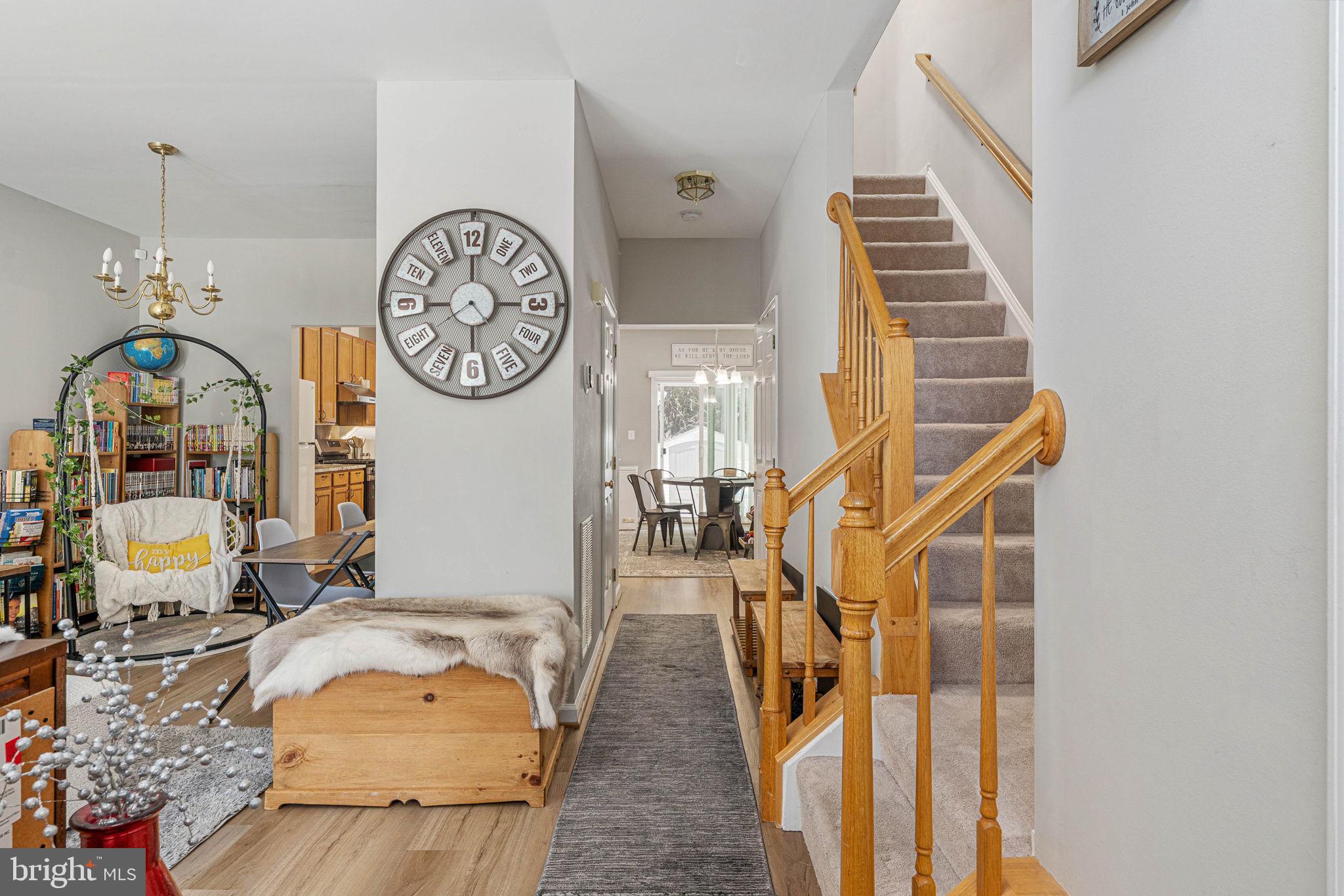 GUNSTON SQUARE - Residential