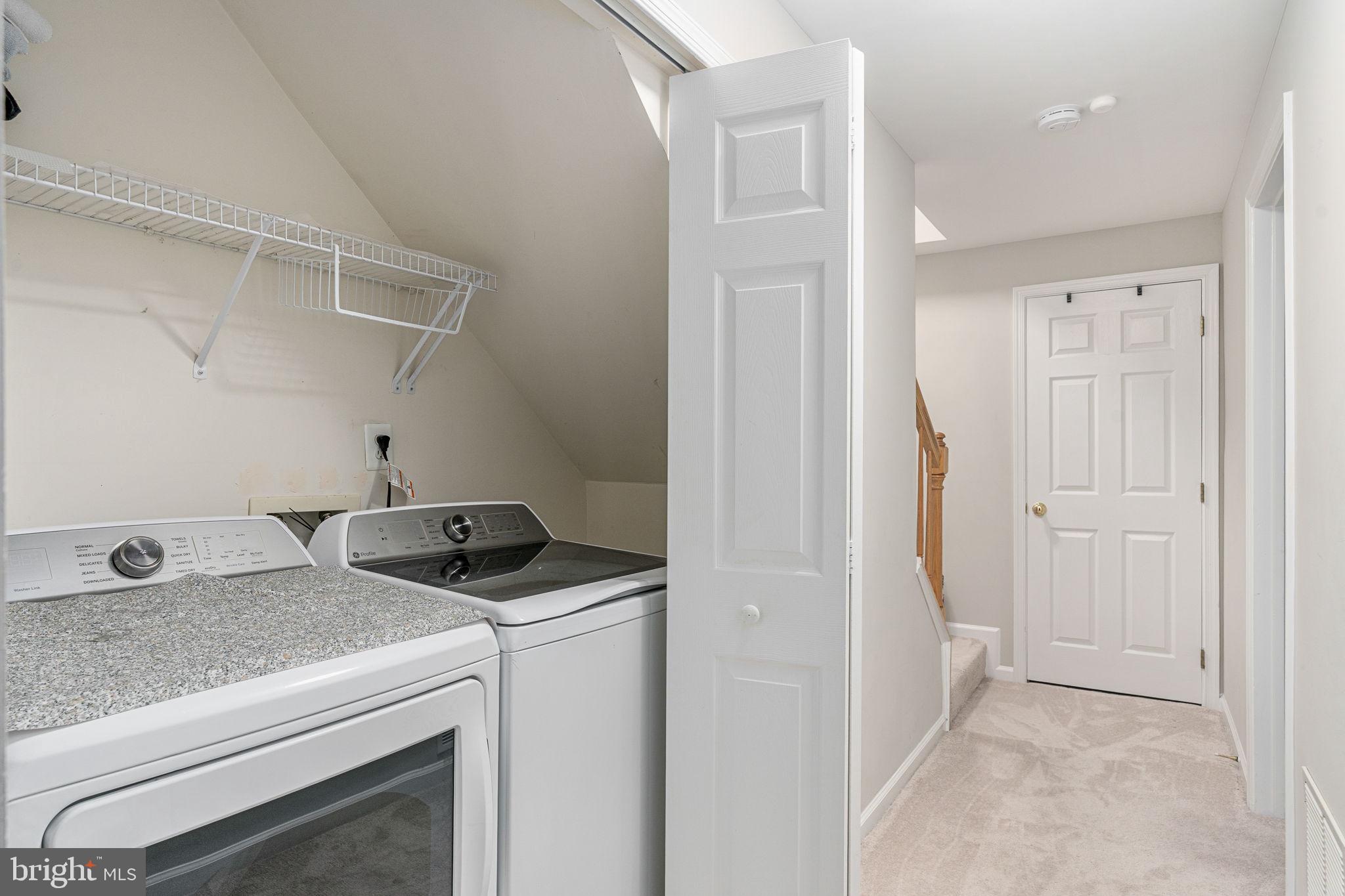 GUNSTON SQUARE - Residential