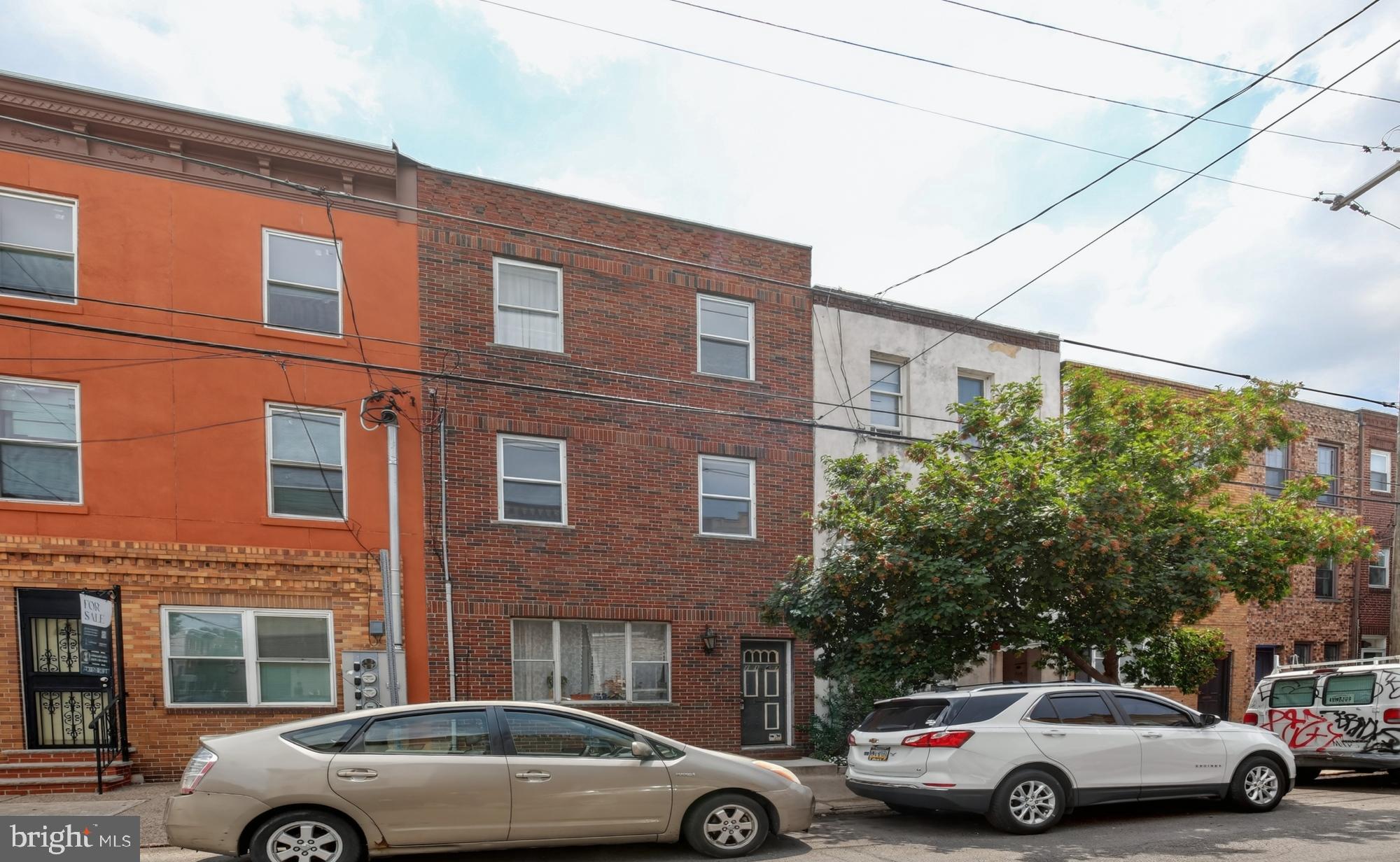 ITALIAN MARKET - Residential