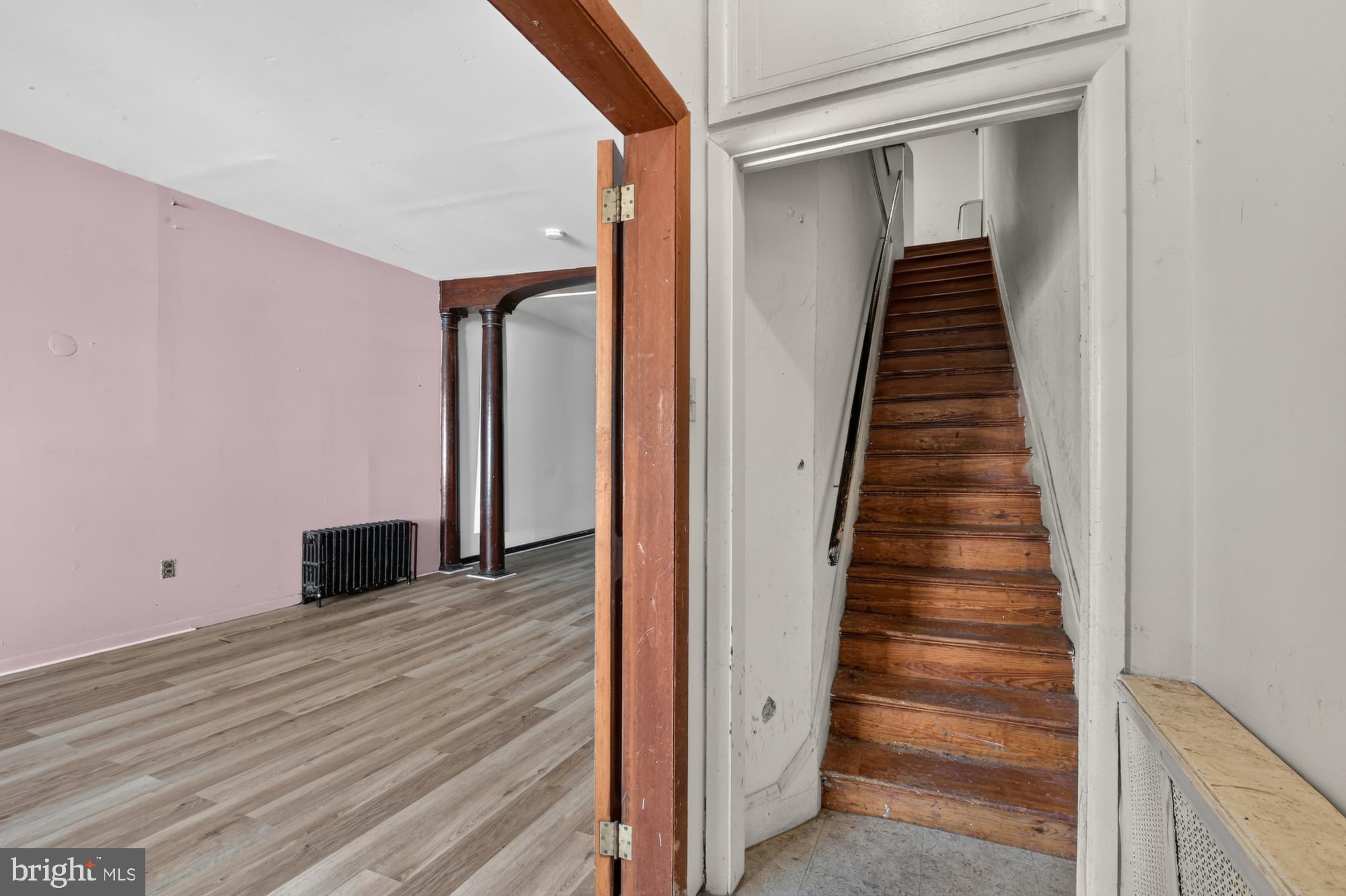 ITALIAN MARKET - Residential