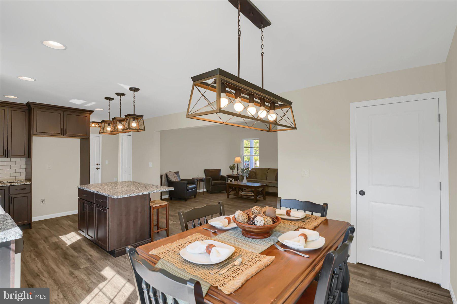 FOREST HEIGHTS - Residential