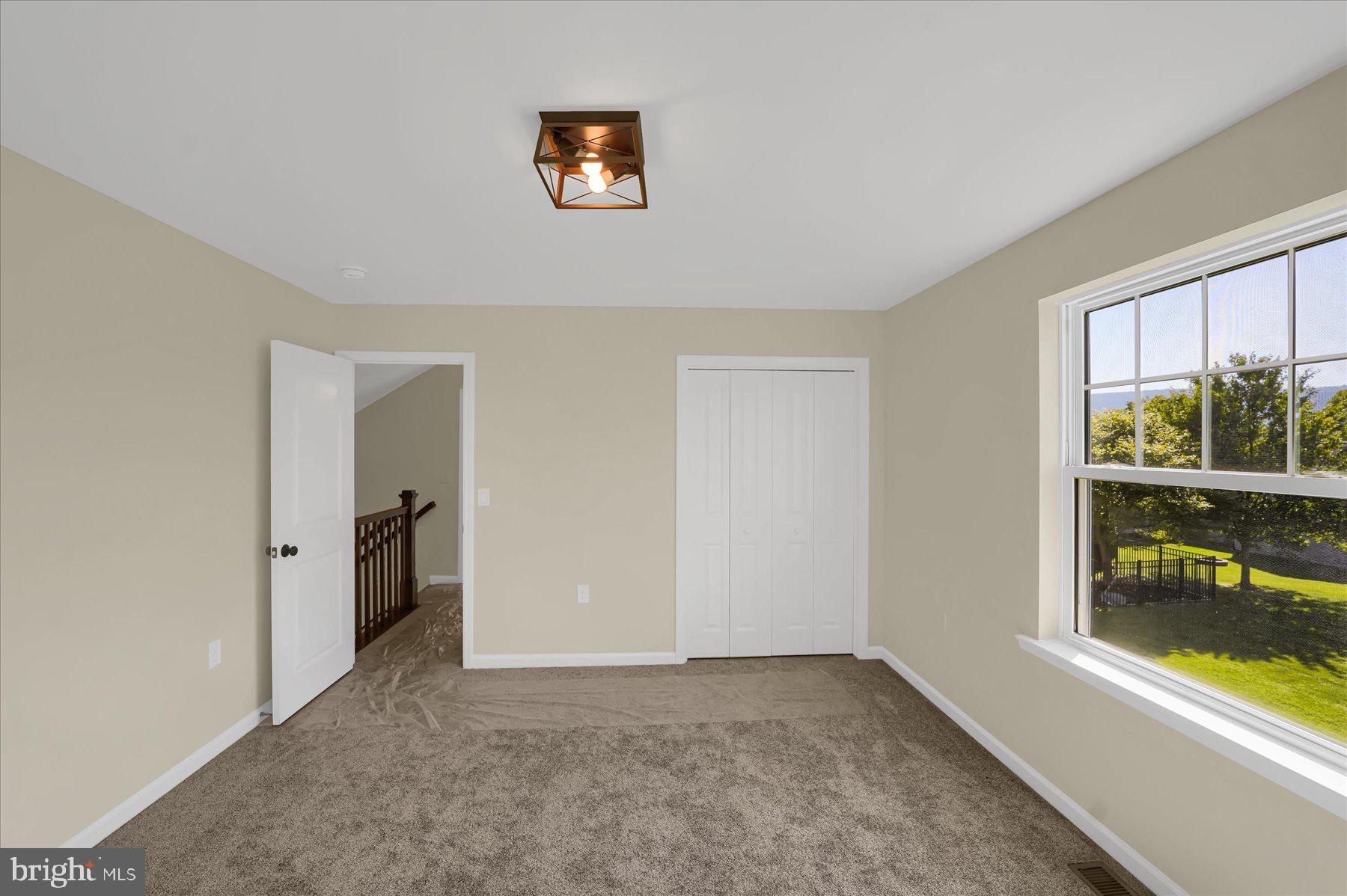 FOREST HEIGHTS - Residential