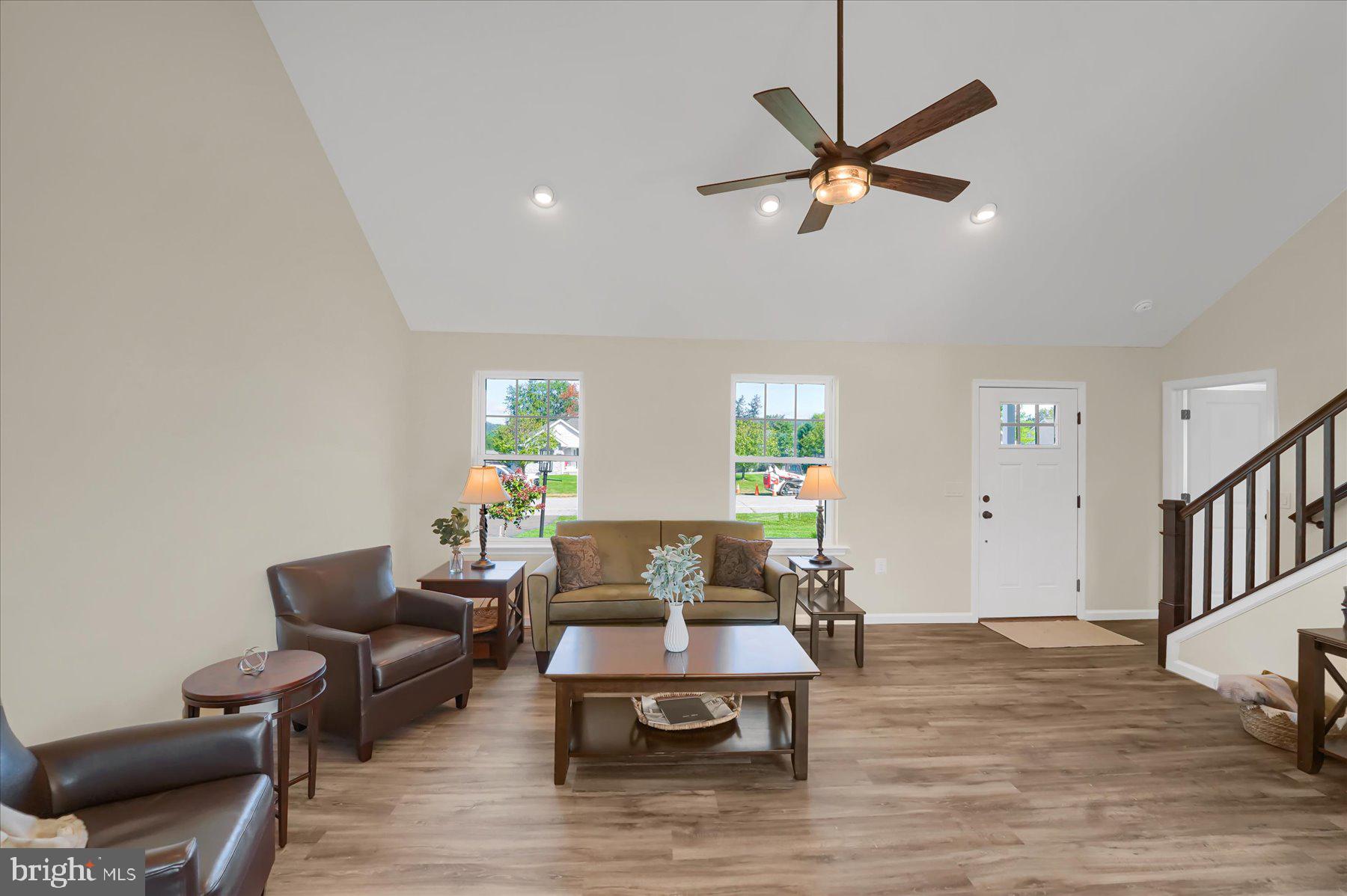 FOREST HEIGHTS - Residential