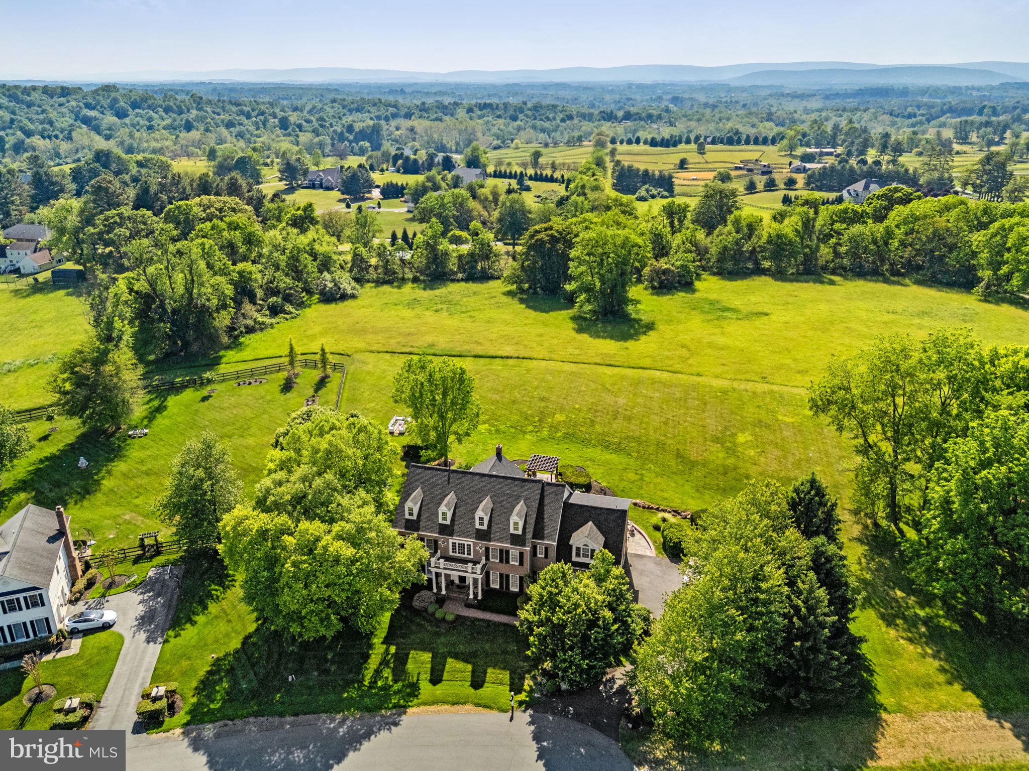 BEACON HILL - Residential