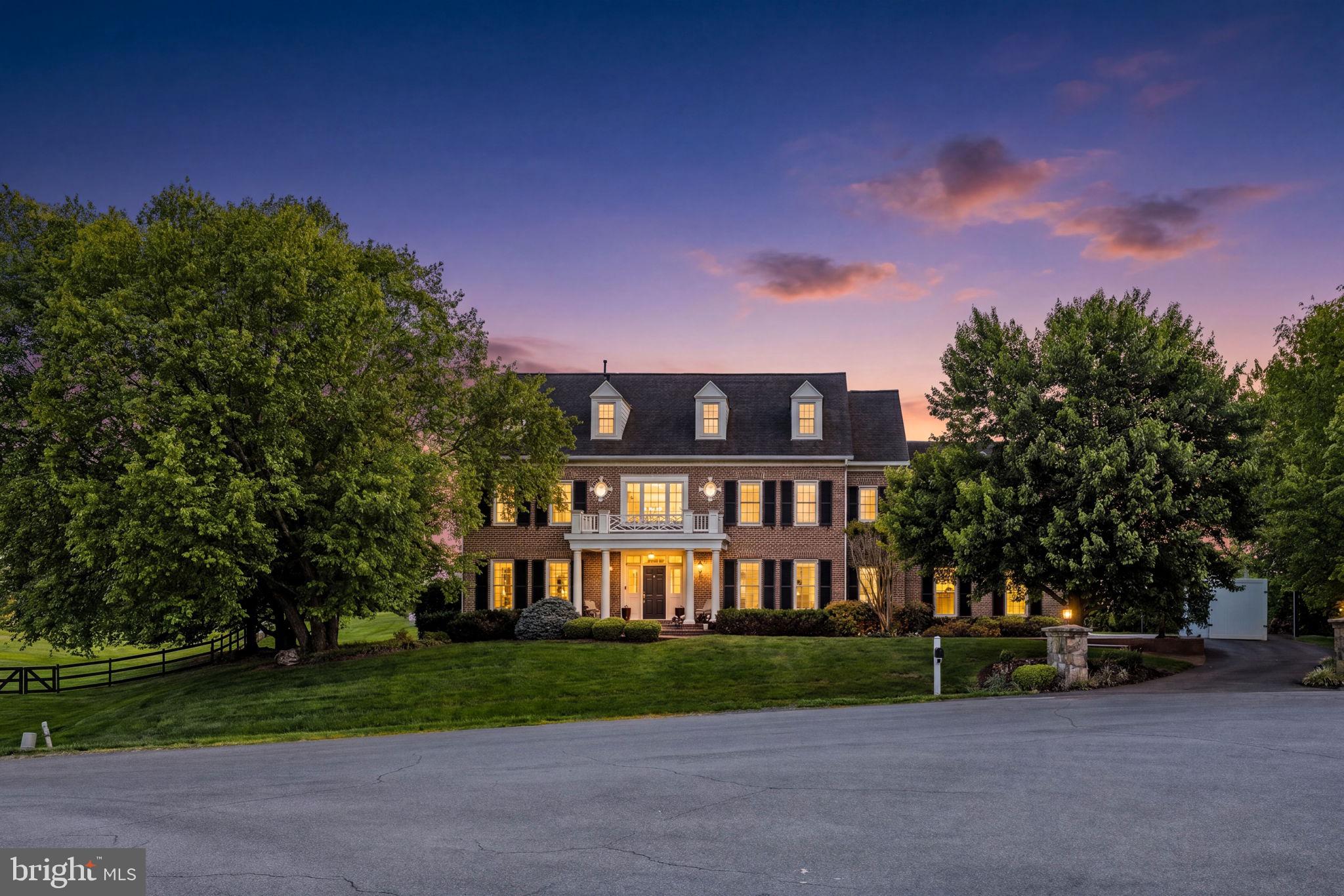 BEACON HILL - Residential