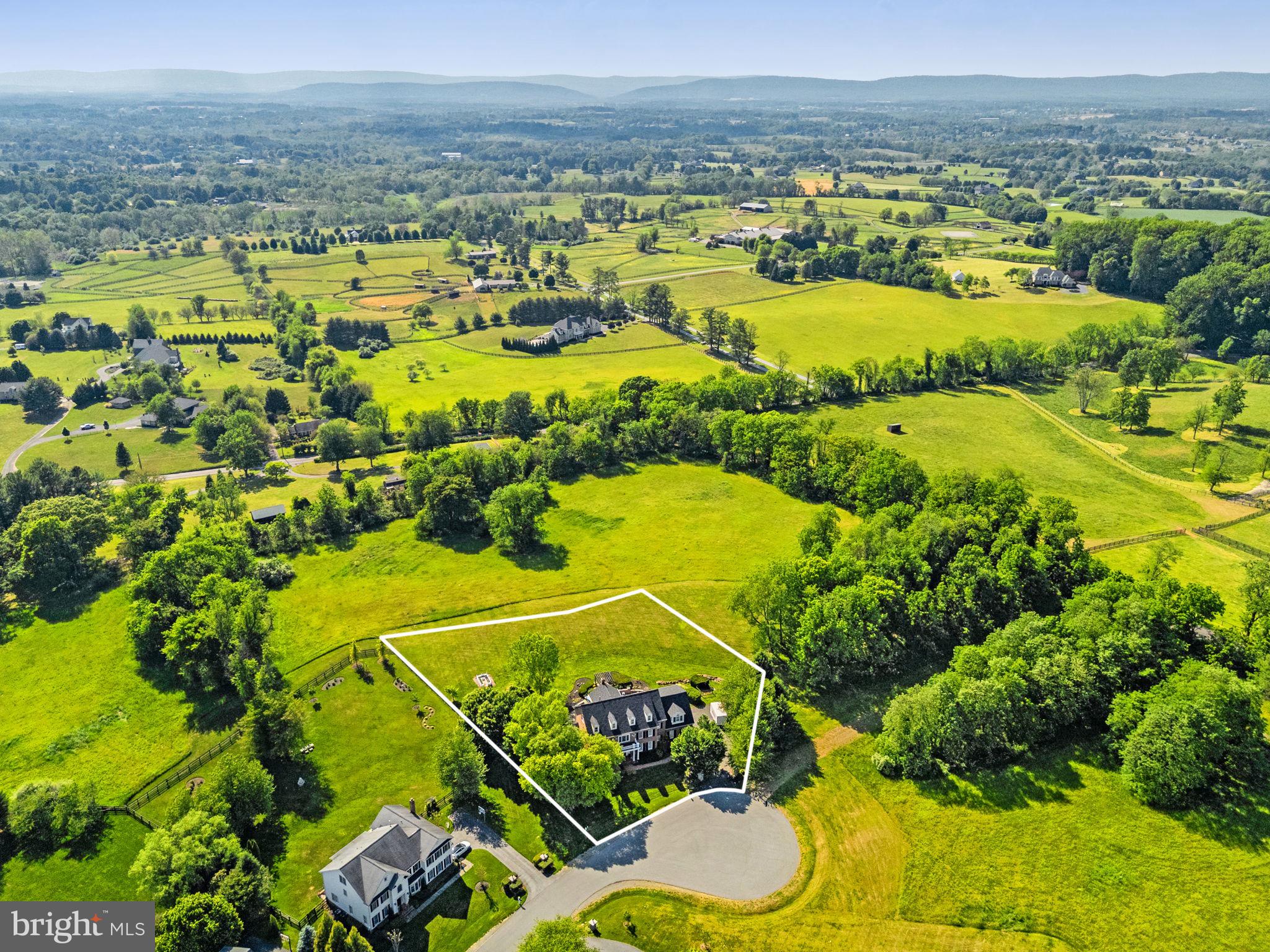 BEACON HILL - Residential