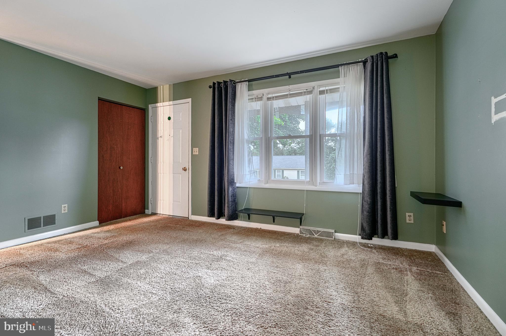 SHREWSBURY - Residential