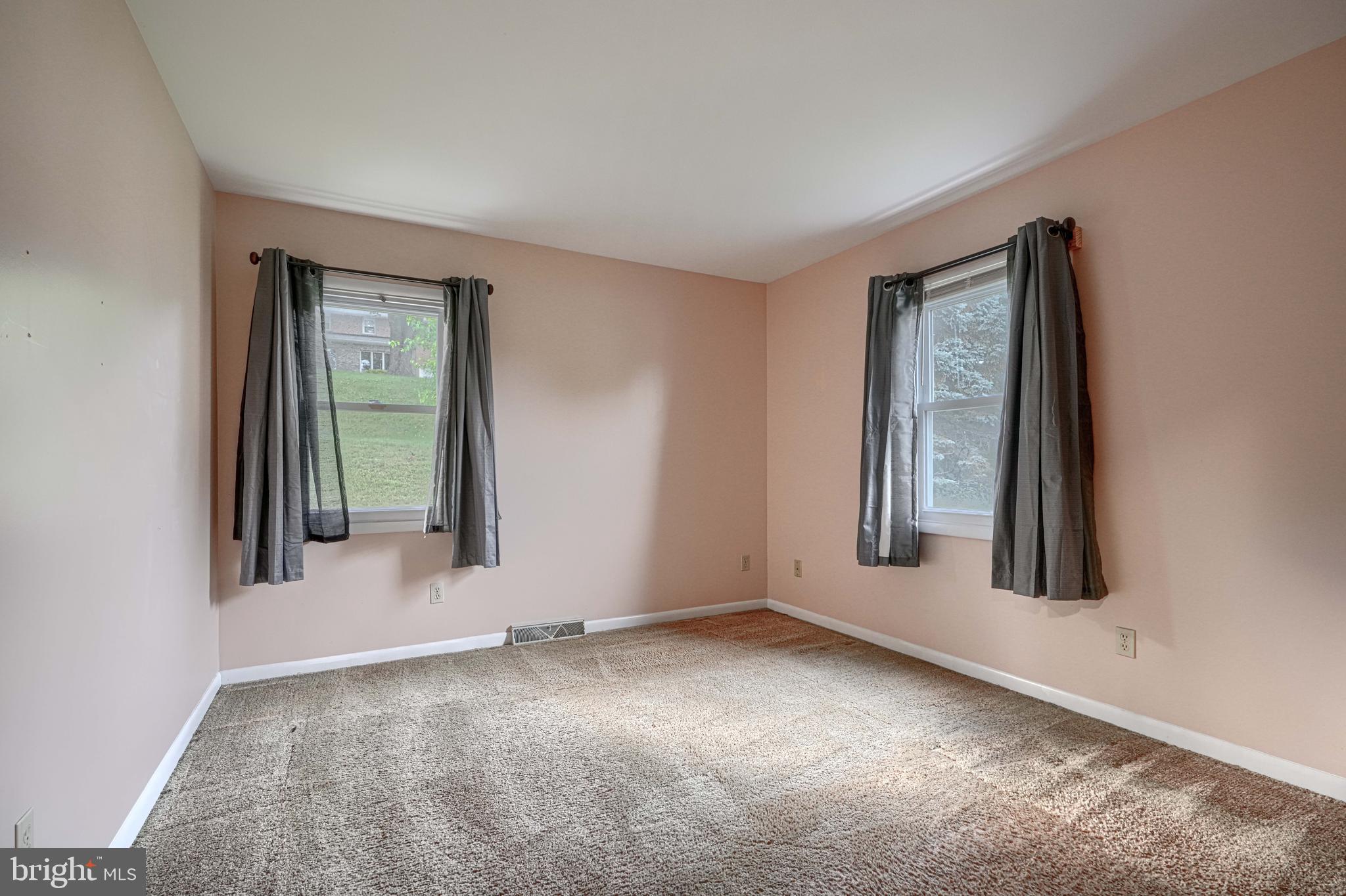 SHREWSBURY - Residential