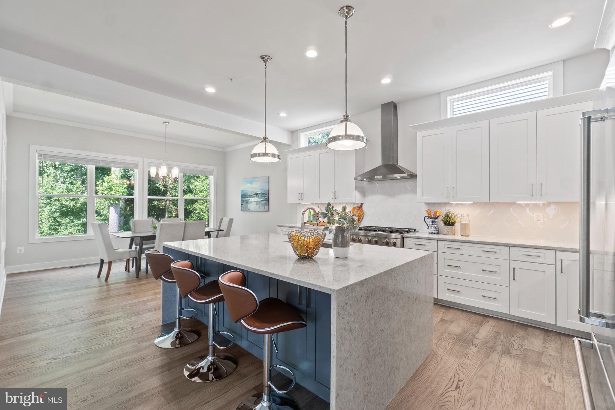 MT. PROSPECT - Residential