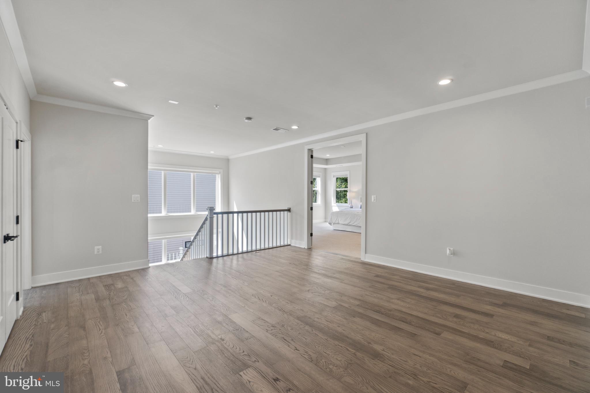 MT. PROSPECT - Residential