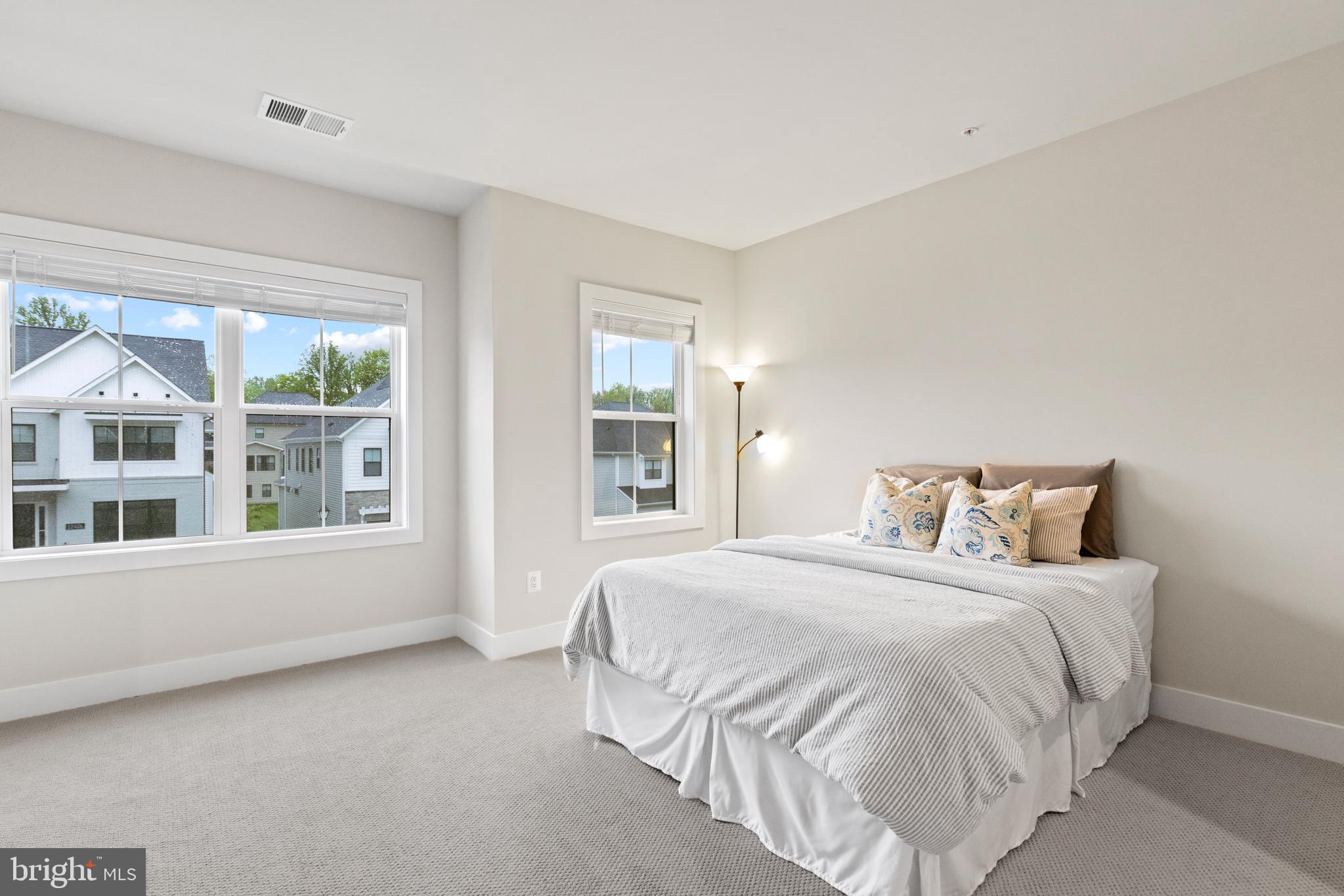 MT. PROSPECT - Residential