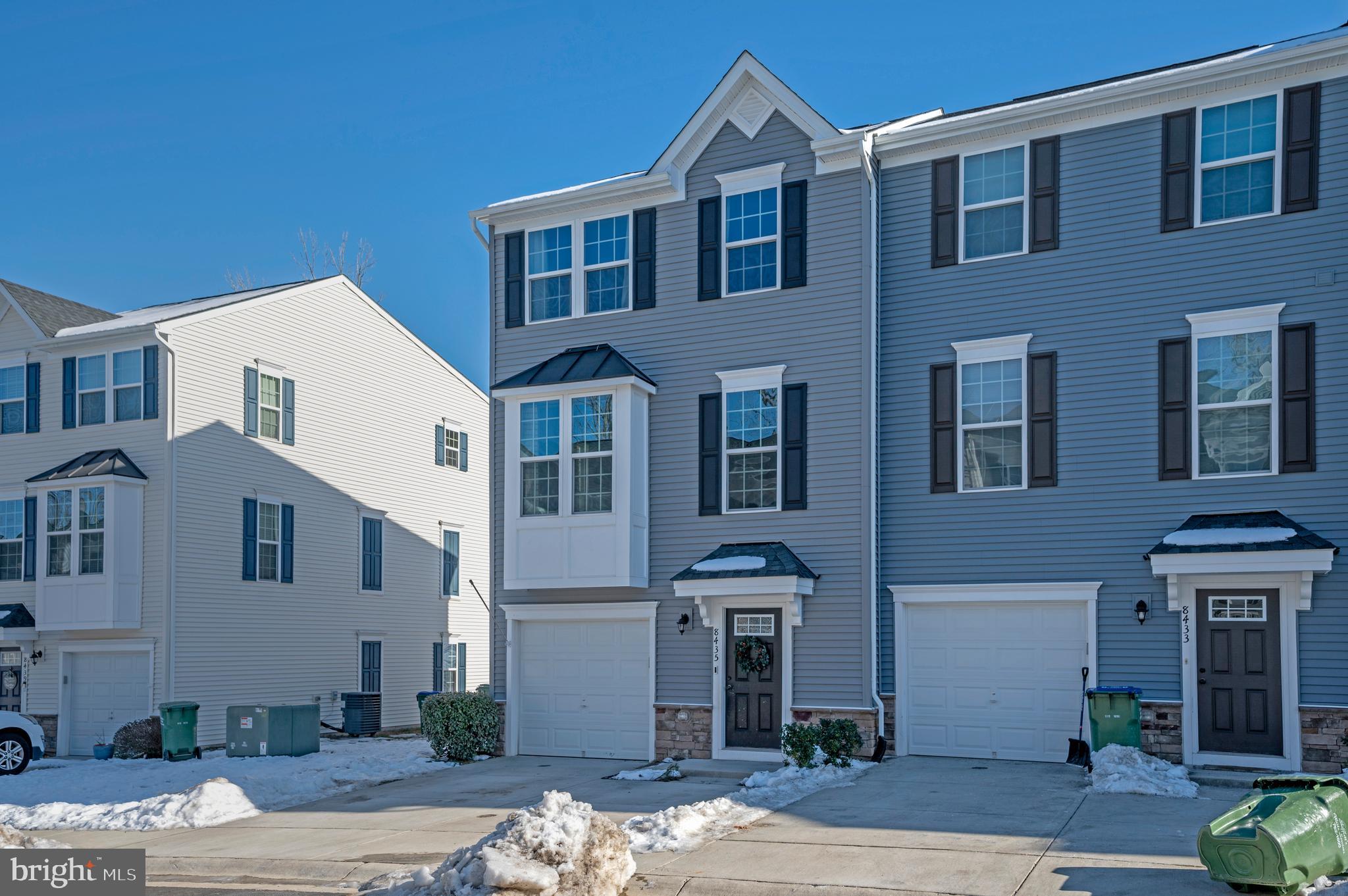 THE VILLAGE AT COURTHOUSE COMMONS - Residential Lease