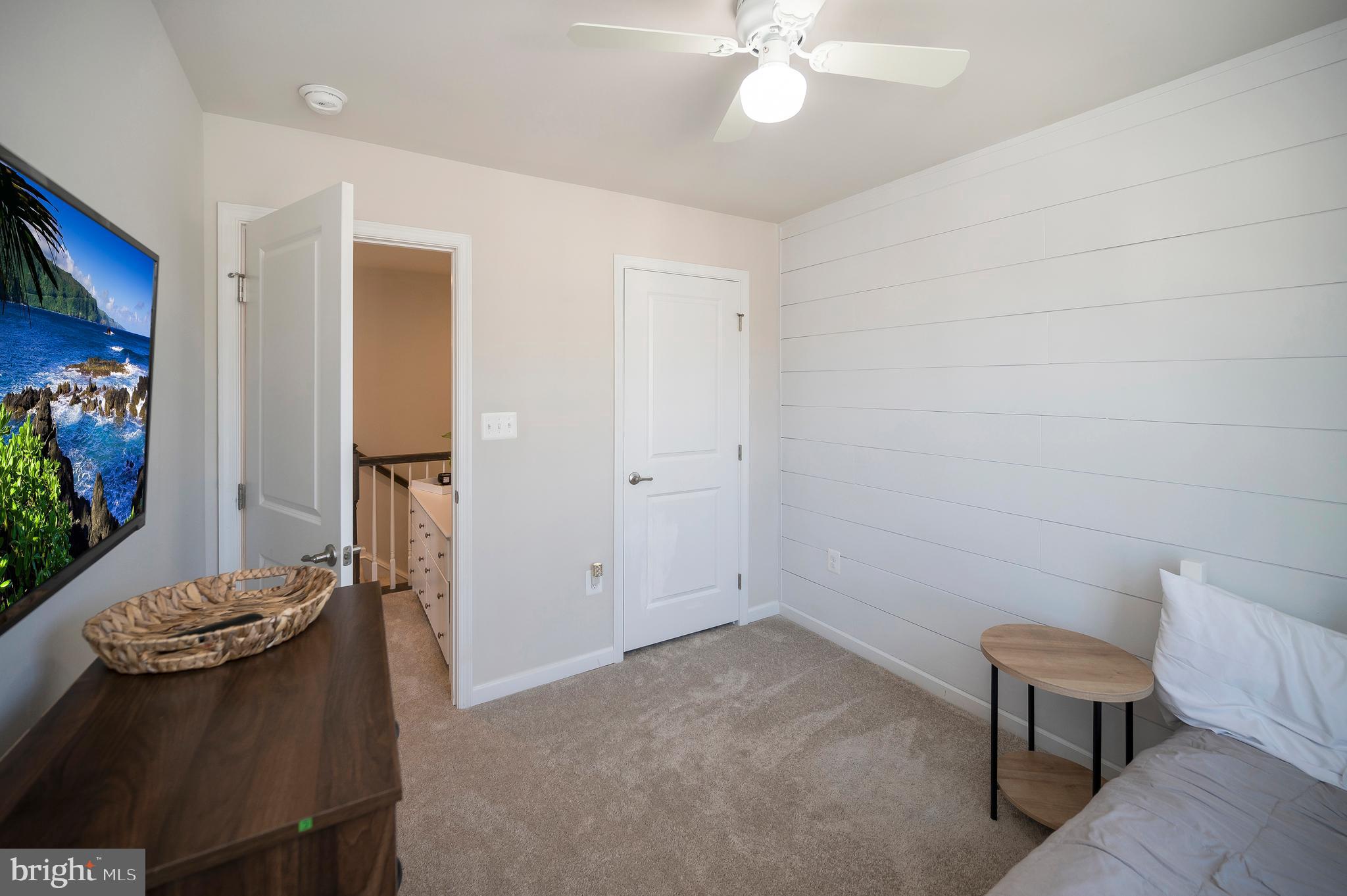 THE VILLAGE AT COURTHOUSE COMMONS - Residential Lease
