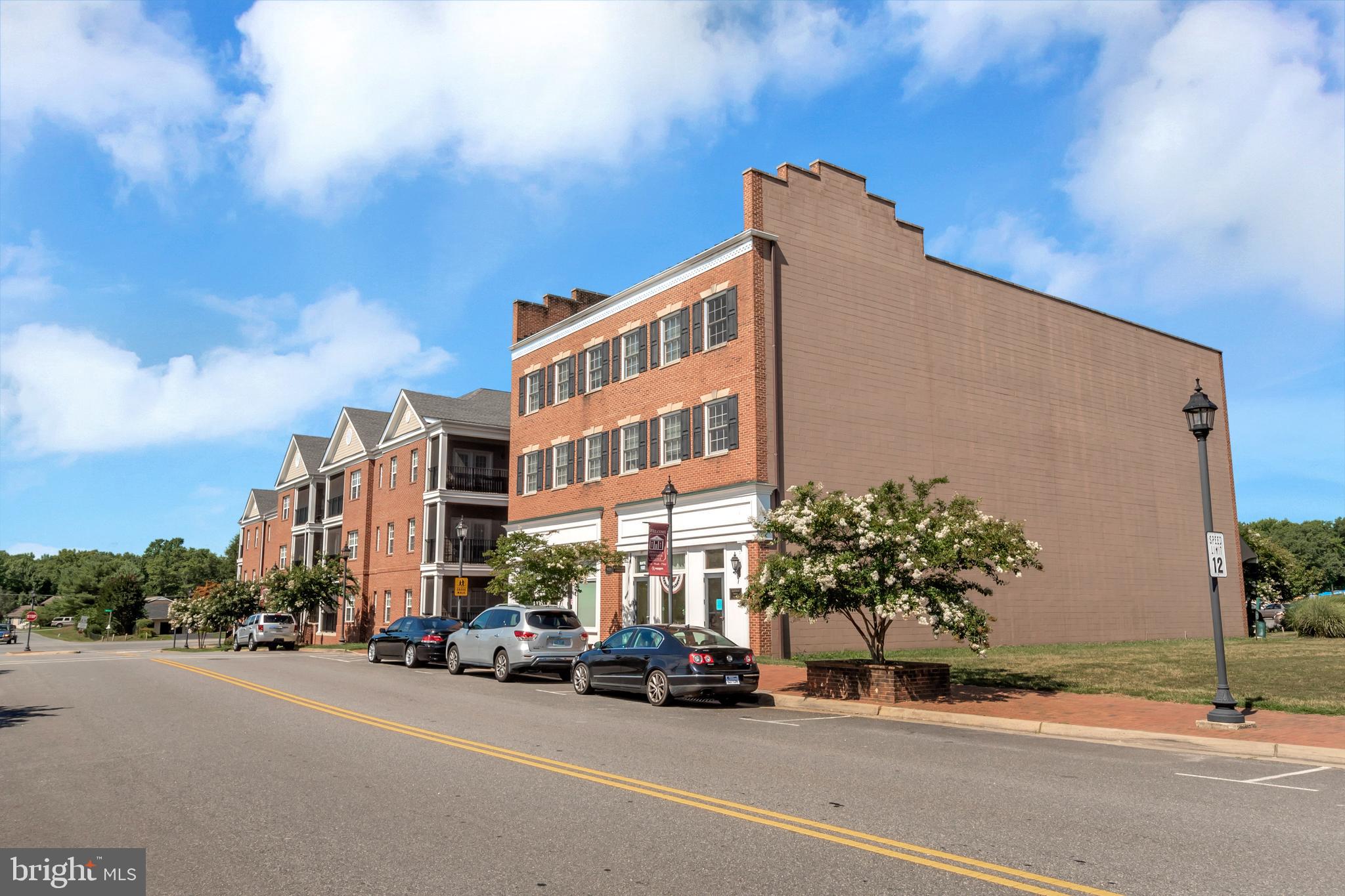 THE VILLAGE AT COURTHOUSE COMMONS - Residential Lease