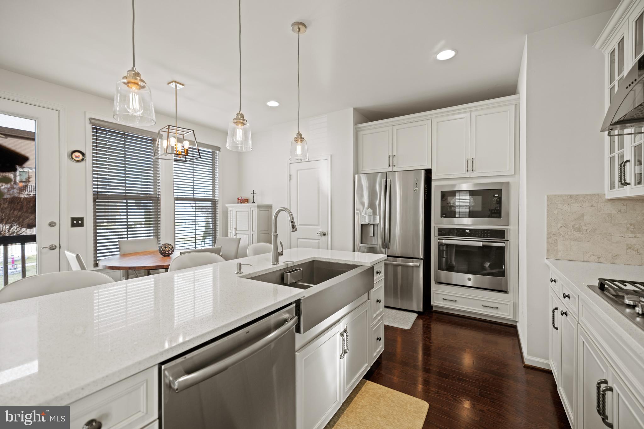 EASTVIEW AT STONE RIDGE - Residential