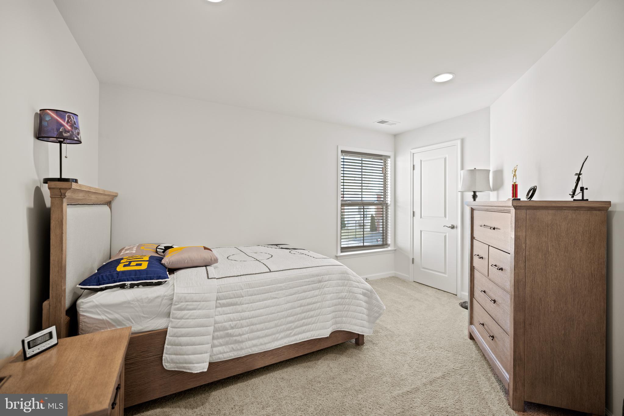 EASTVIEW AT STONE RIDGE - Residential