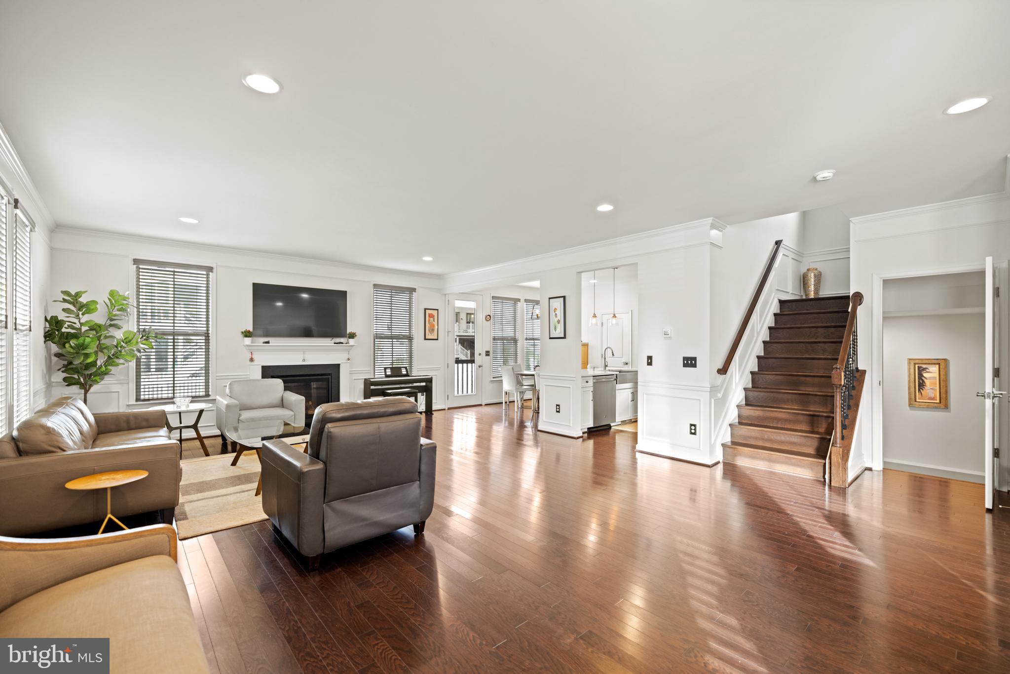 EASTVIEW AT STONE RIDGE - Residential
