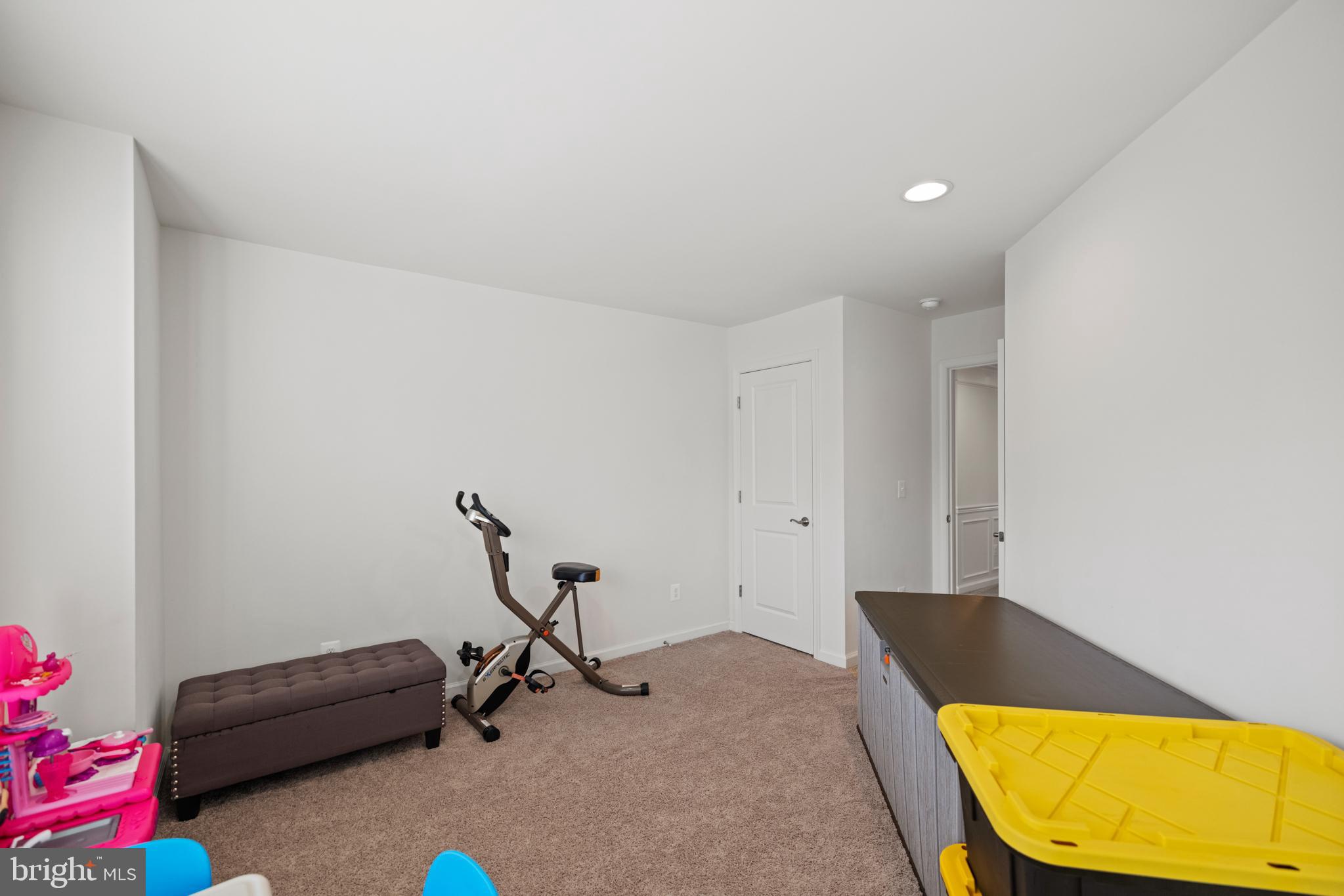 EASTVIEW AT STONE RIDGE - Residential