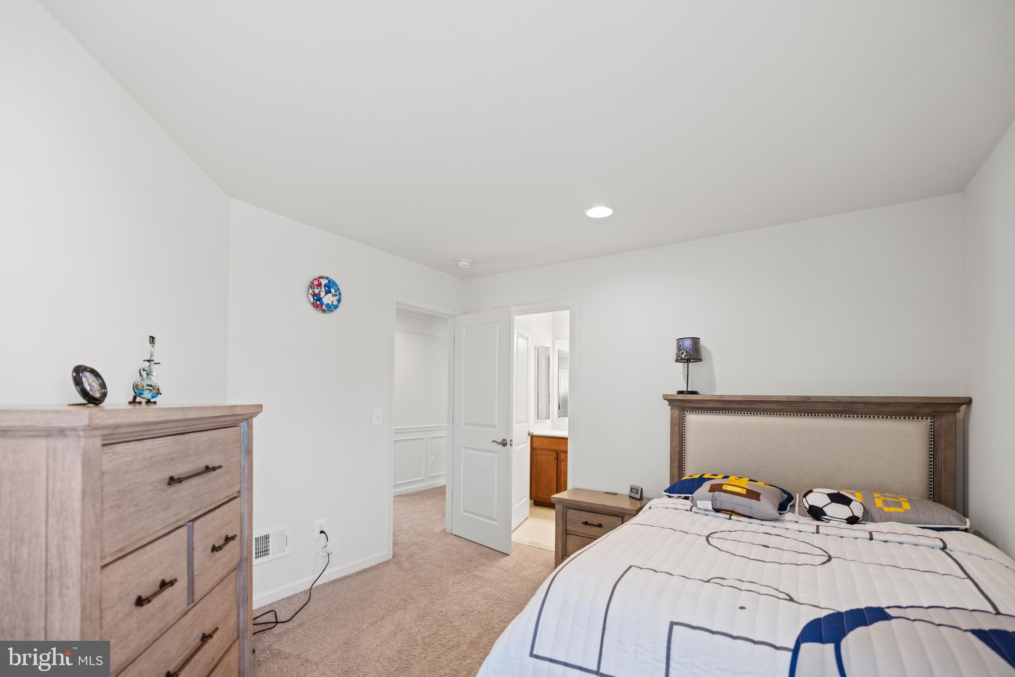 EASTVIEW AT STONE RIDGE - Residential