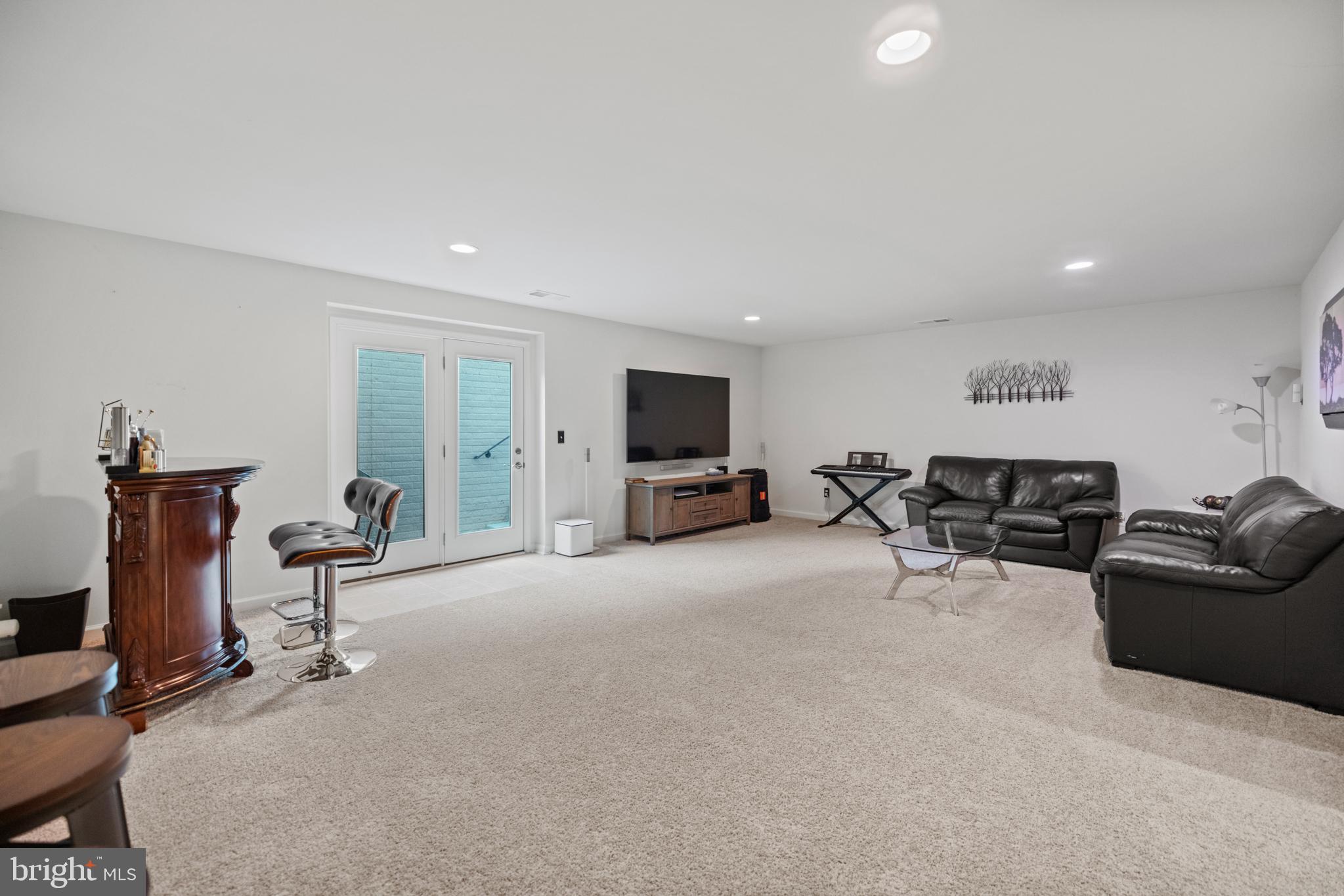 EASTVIEW AT STONE RIDGE - Residential