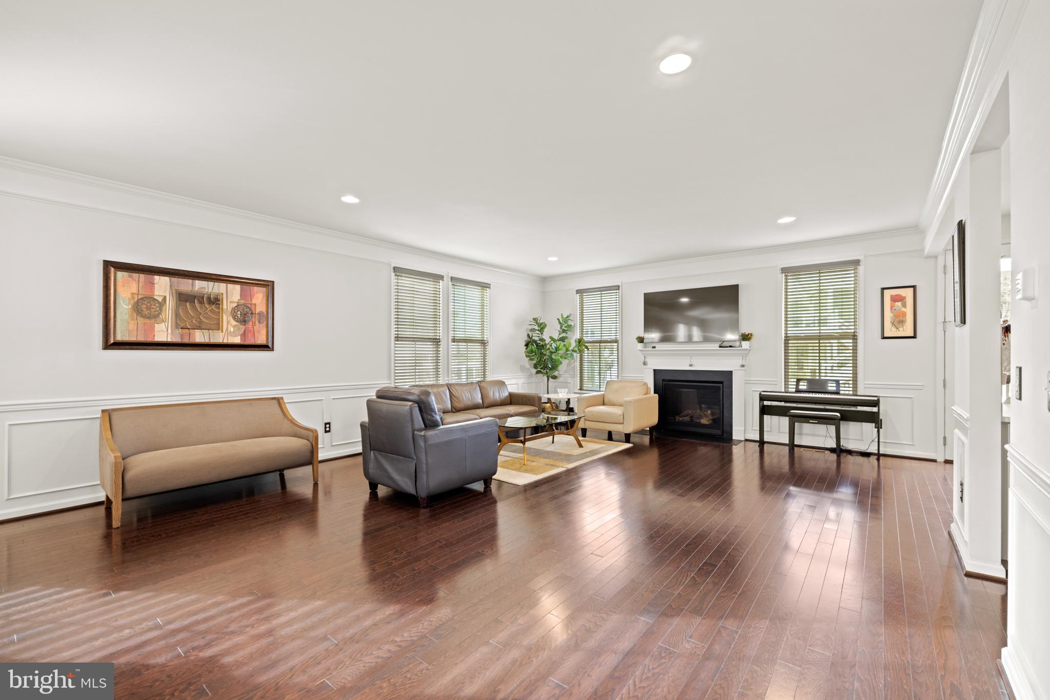 EASTVIEW AT STONE RIDGE - Residential